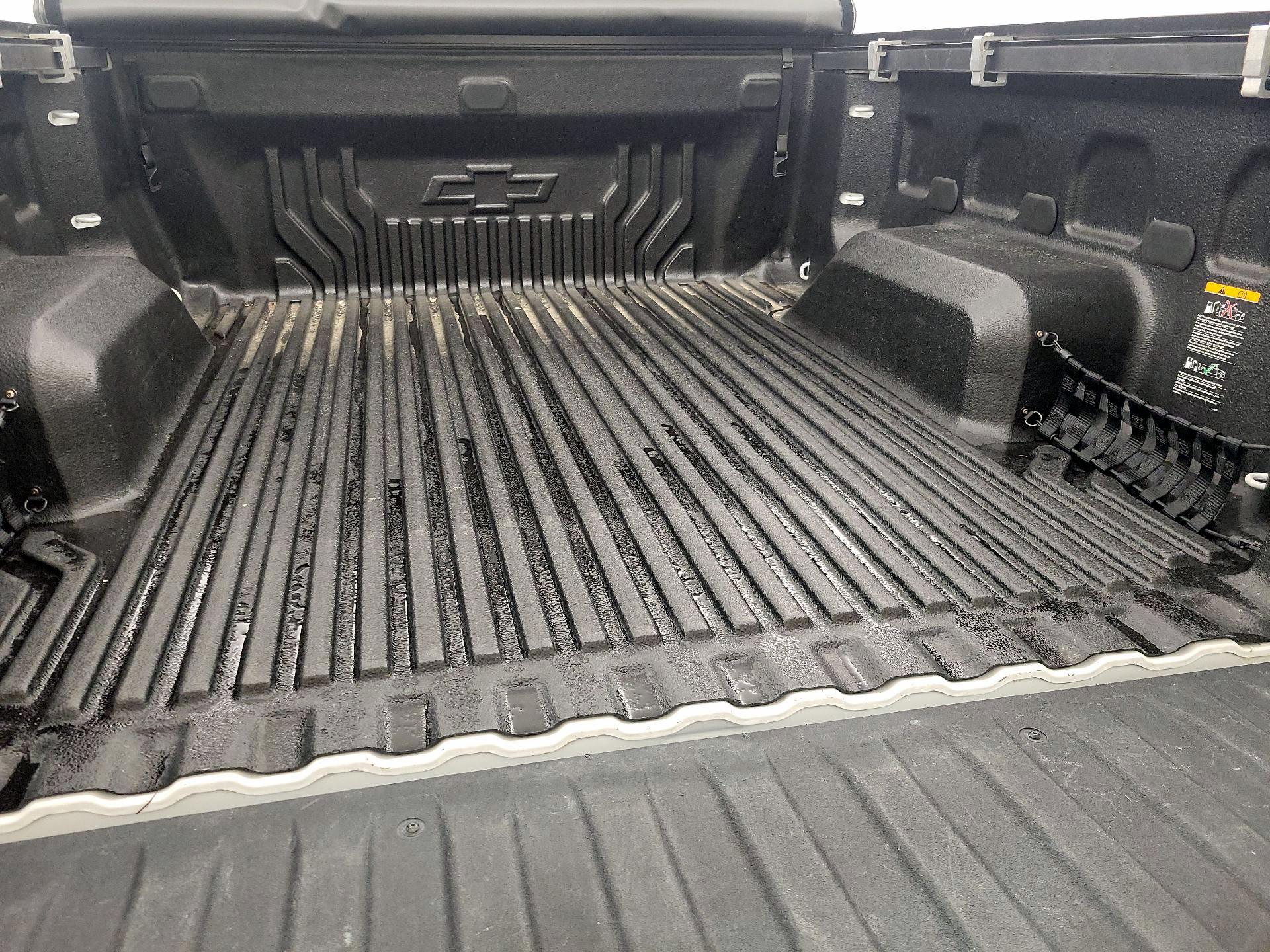 Thumbnail: 2022 Chevrolet Silverado 1500 - 20