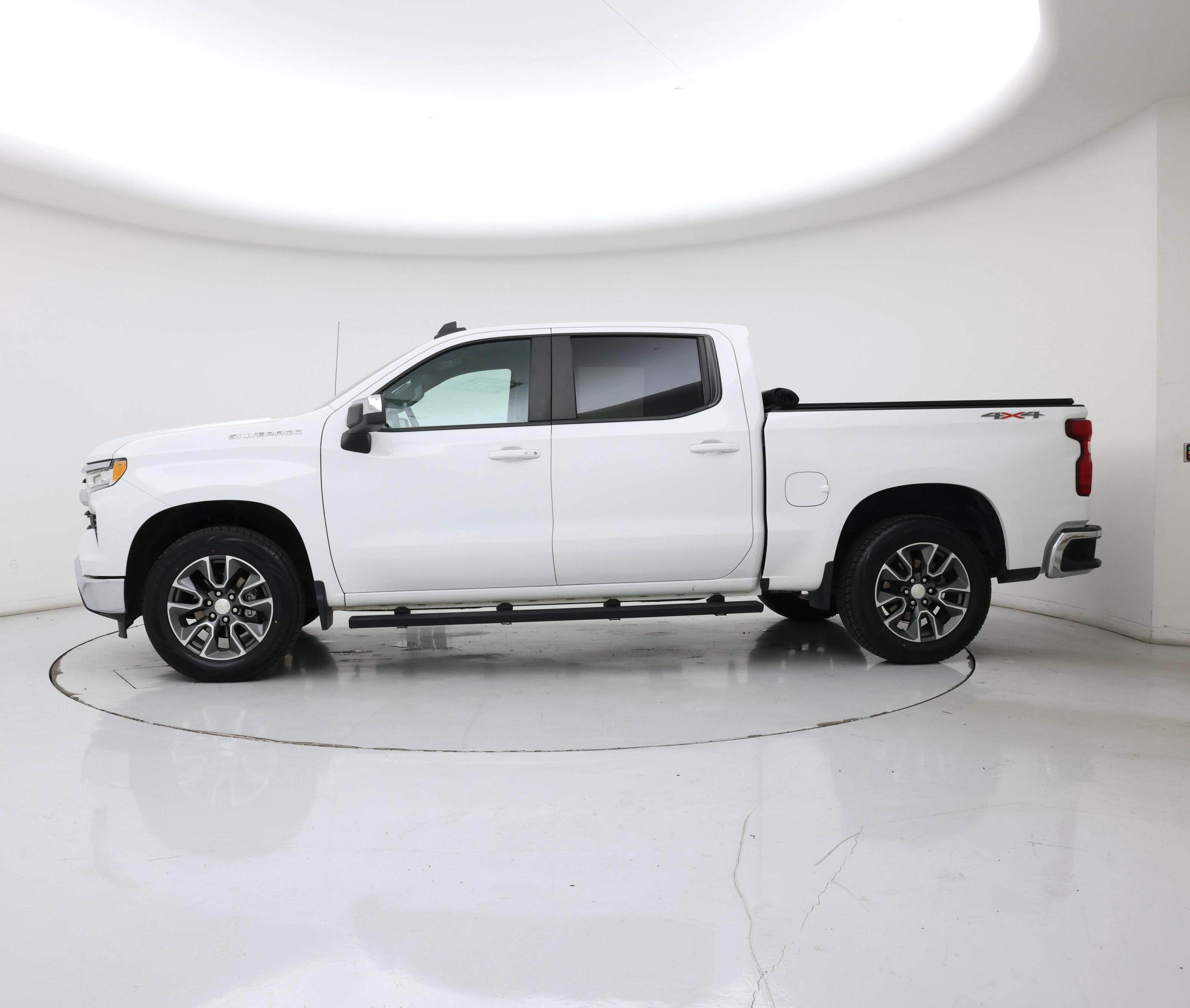 Thumbnail: 2022 Chevrolet Silverado 1500 - 3