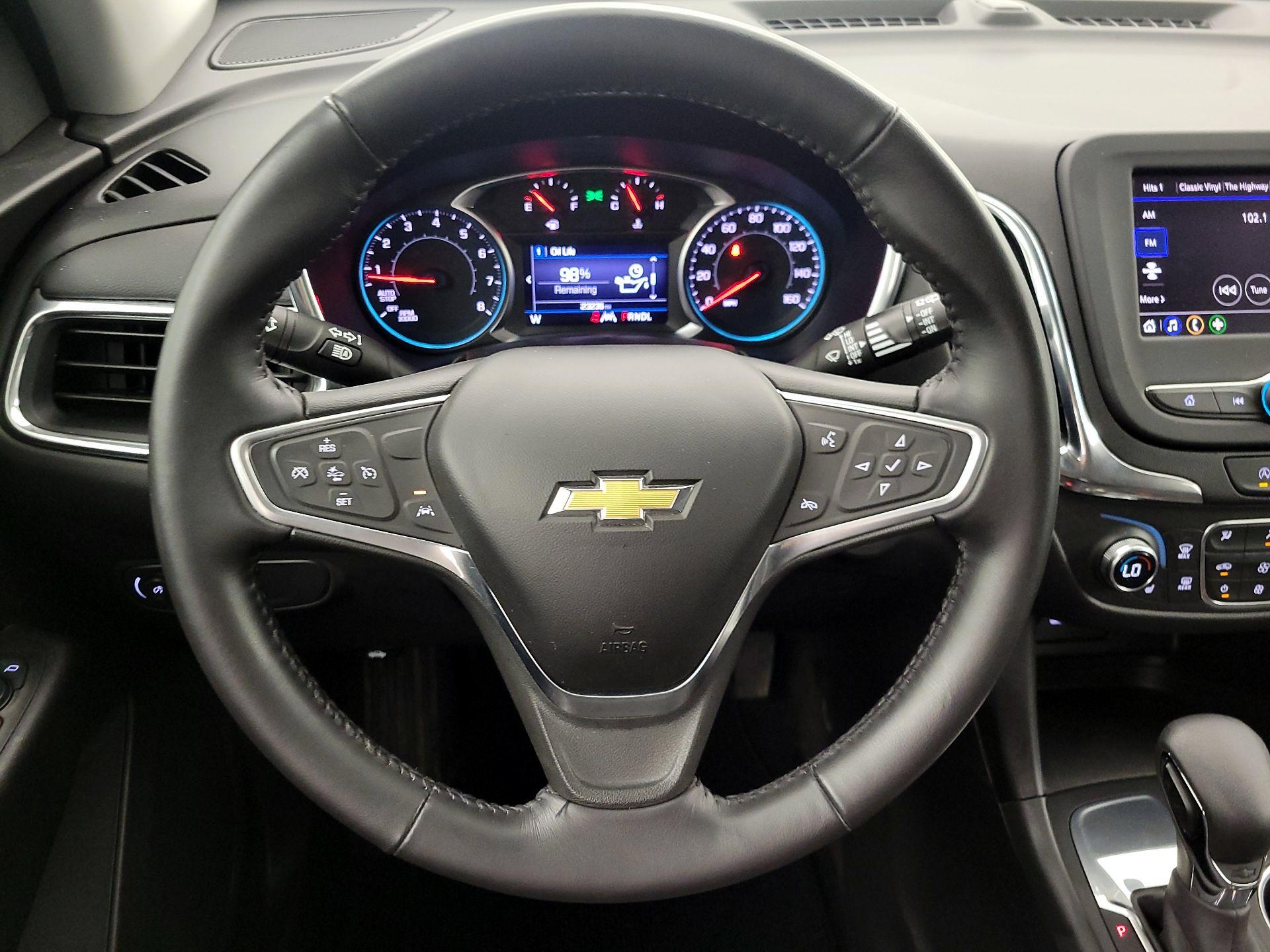 Thumbnail: 2022 Chevrolet Equinox - 10