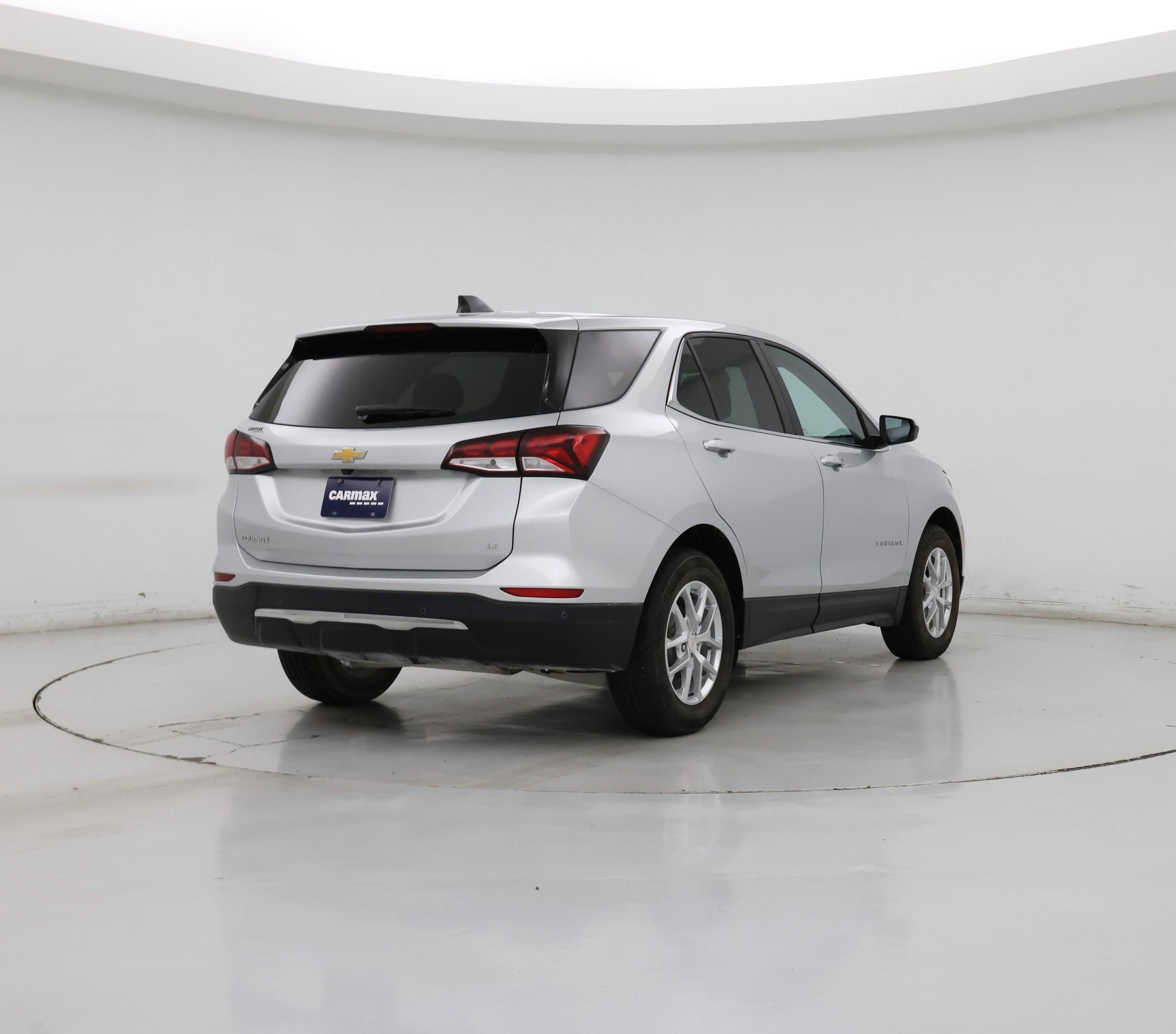 Thumbnail: 2022 Chevrolet Equinox - 8