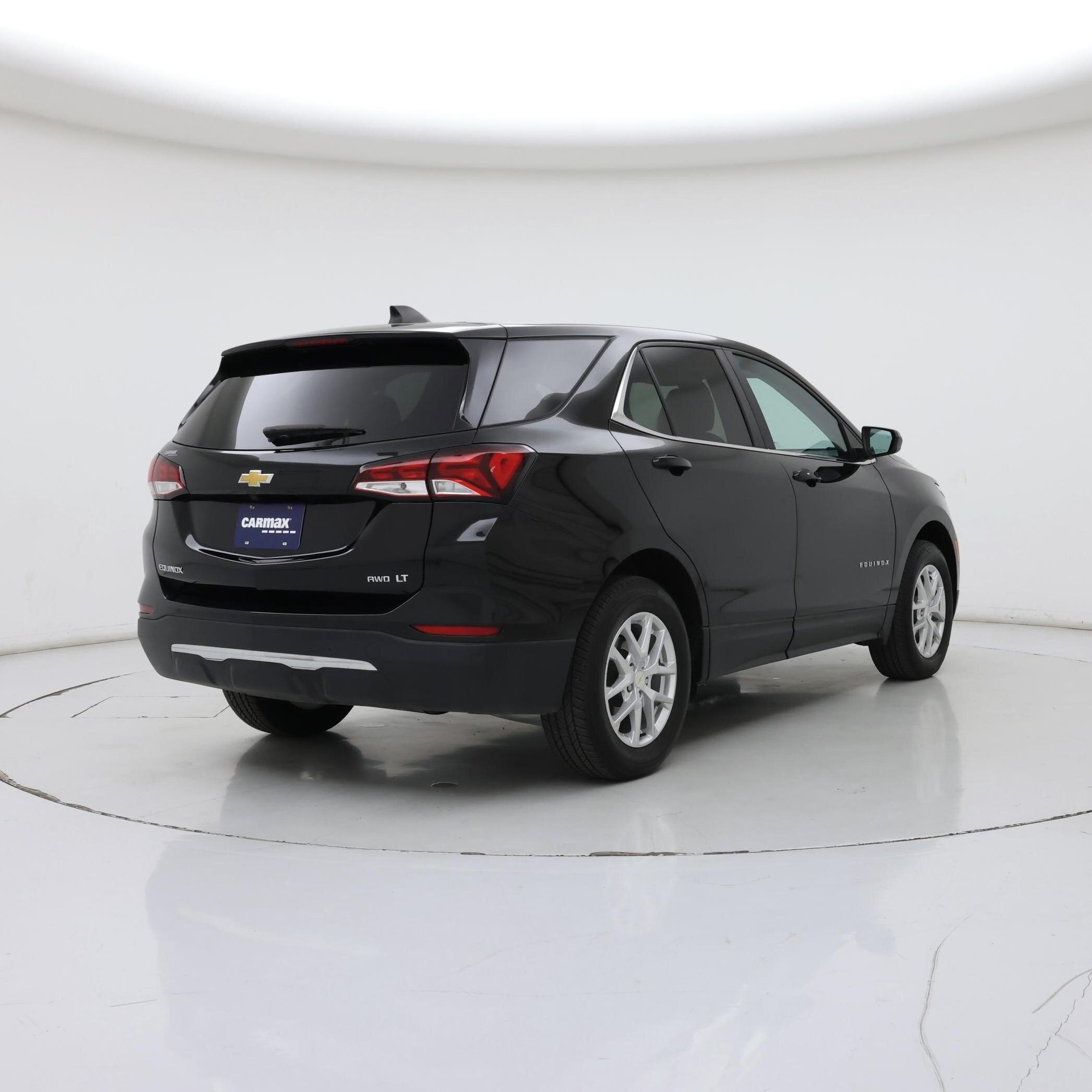 Thumbnail: 2022 Chevrolet Equinox - 8