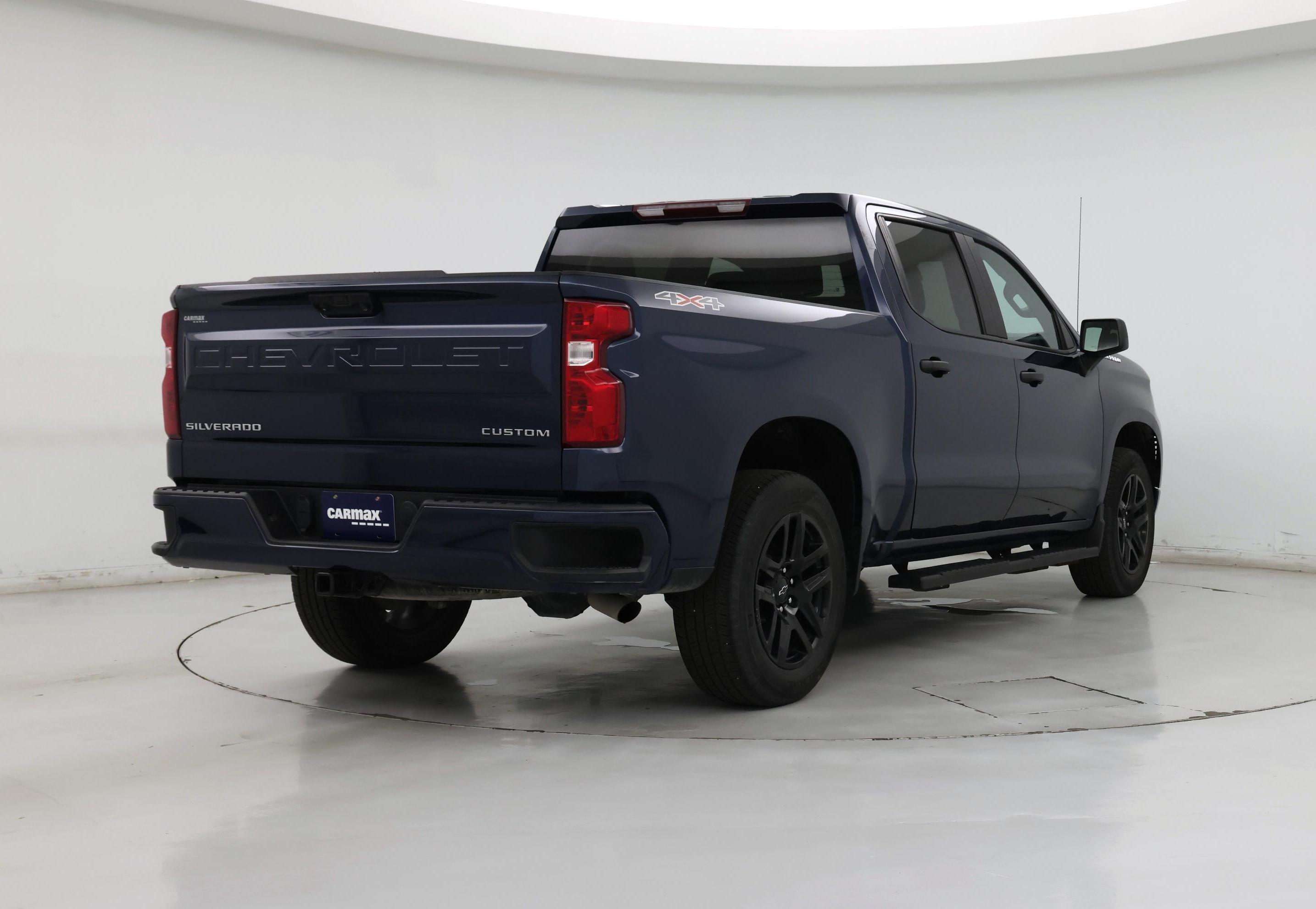 Thumbnail: 2023 Chevrolet Silverado 1500 - 8