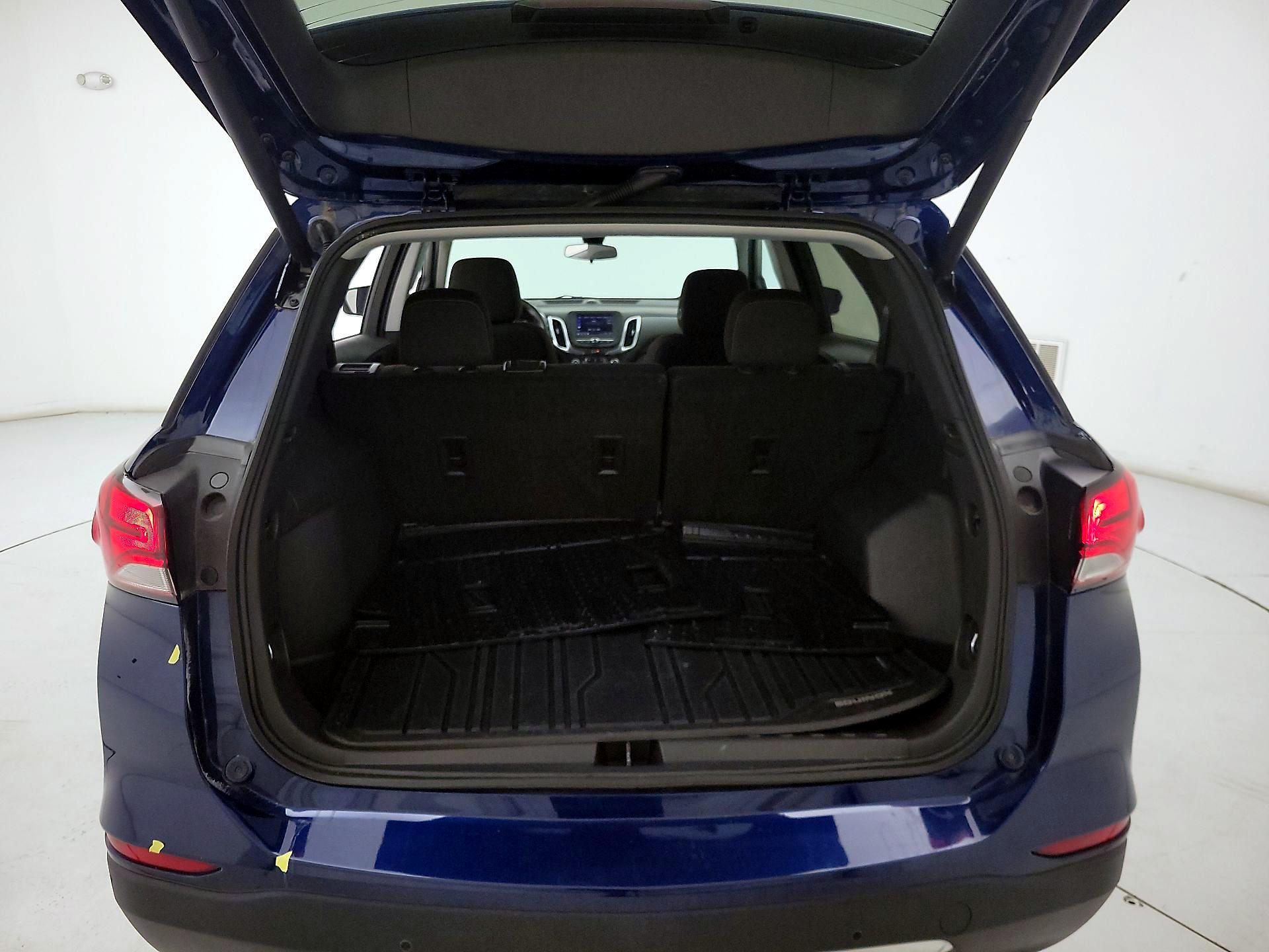 Thumbnail: 2022 Chevrolet Equinox - 20