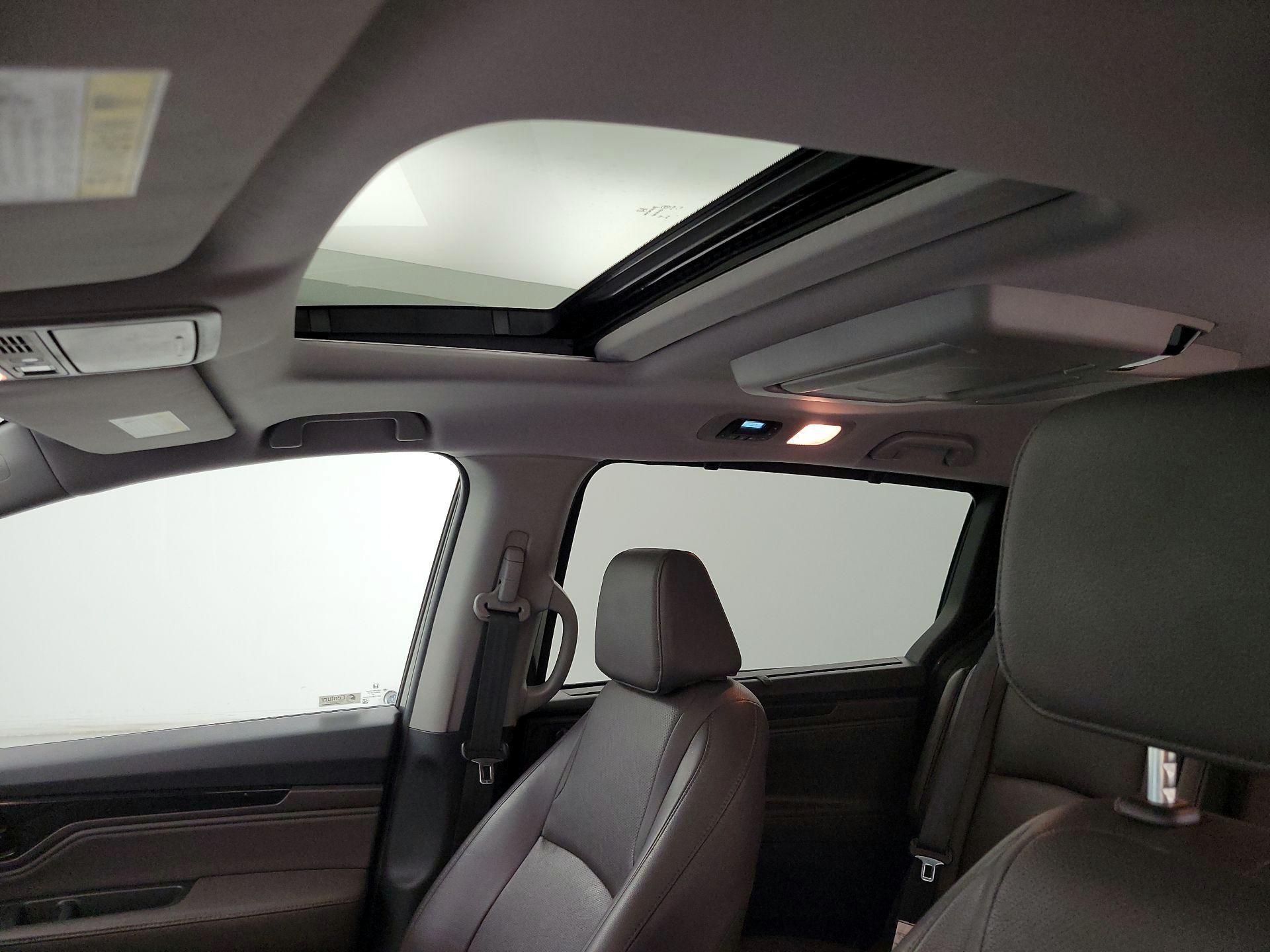 Thumbnail: 2019 Honda Odyssey - 20