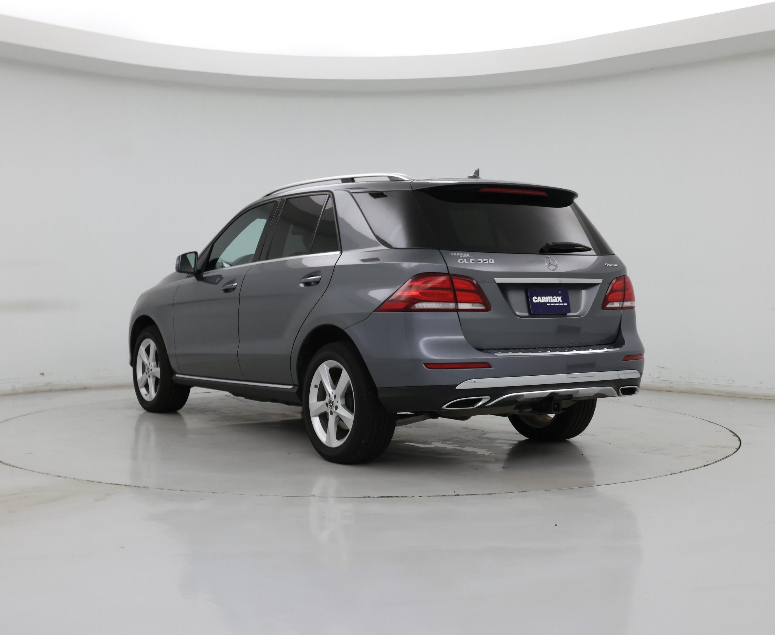 Thumbnail: 2017 Mercedes-Benz GLE - 2