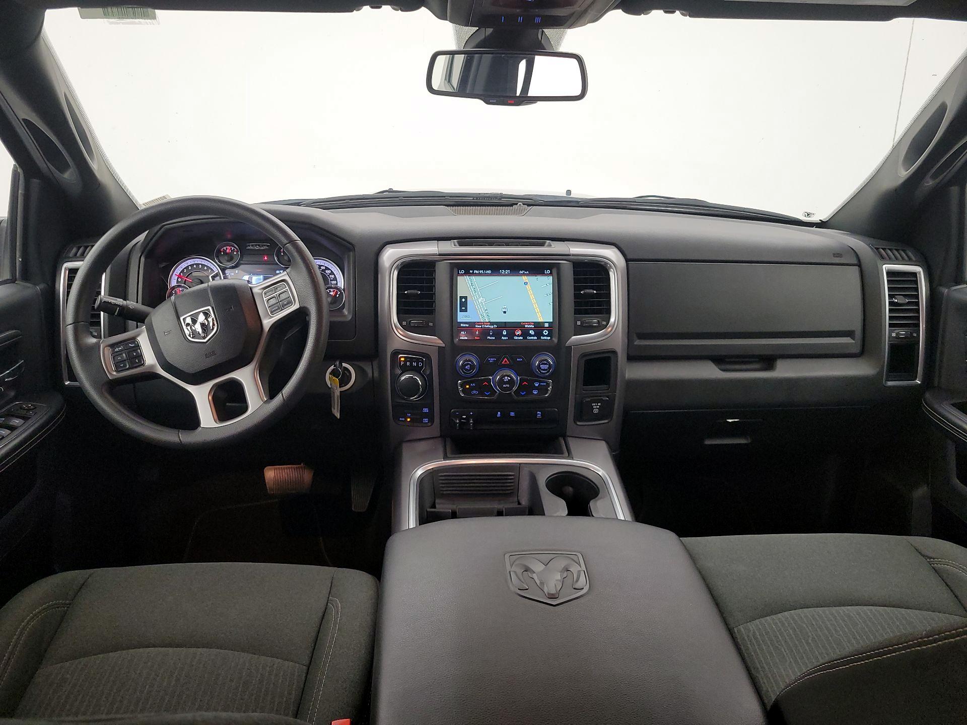 Thumbnail: 2023 RAM 1500 Classic - 9