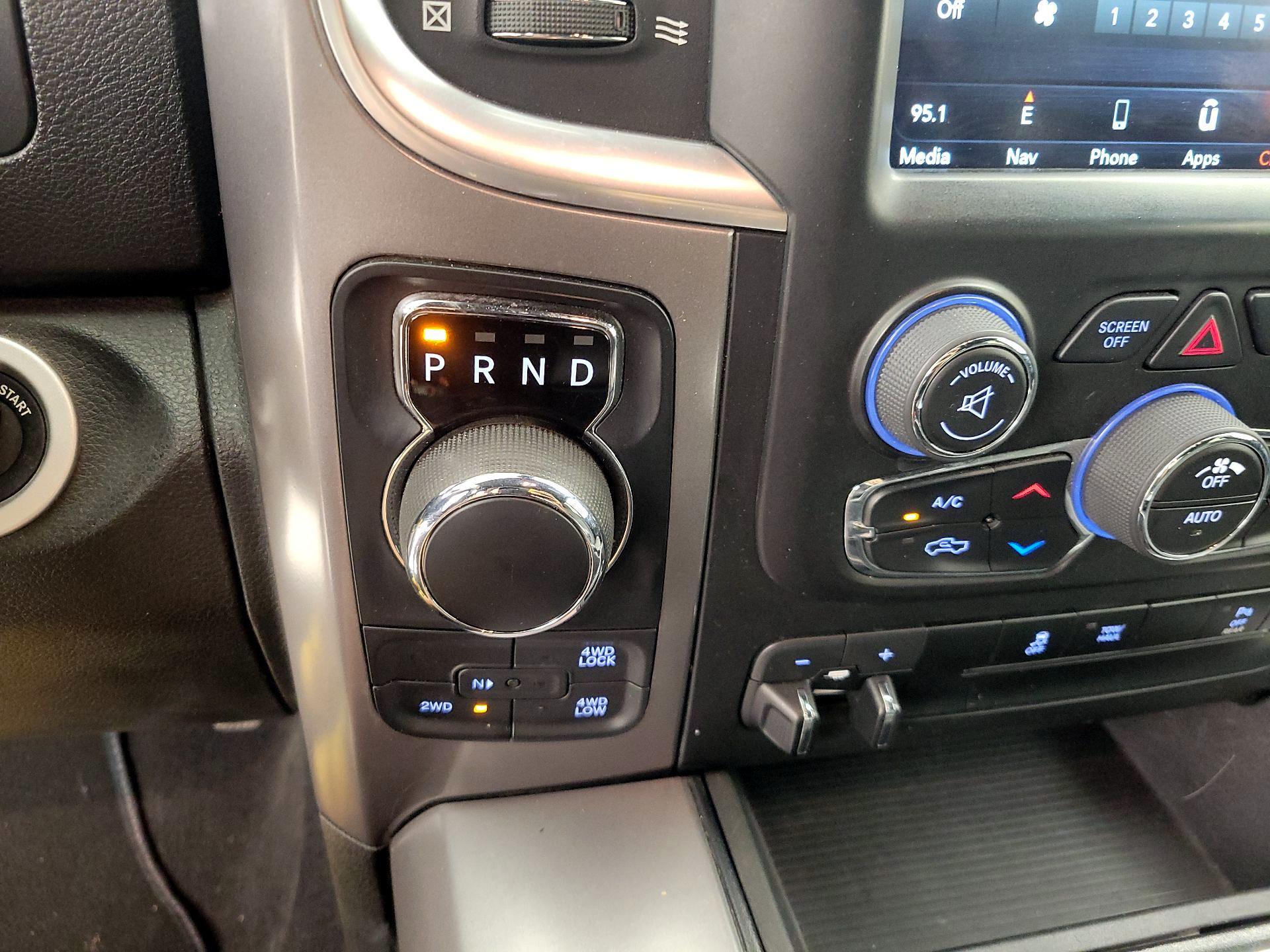 Thumbnail: 2023 RAM 1500 Classic - 18