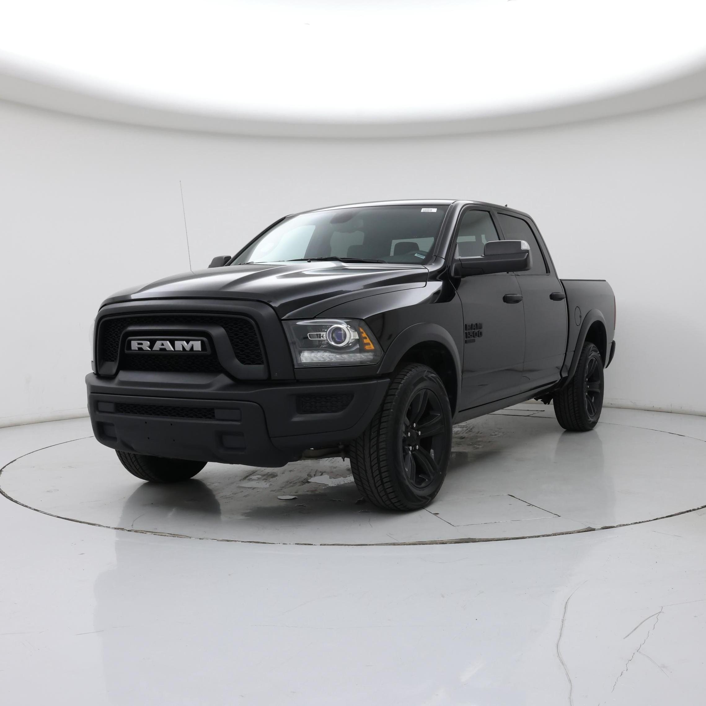 Thumbnail: 2023 RAM 1500 Classic - 4