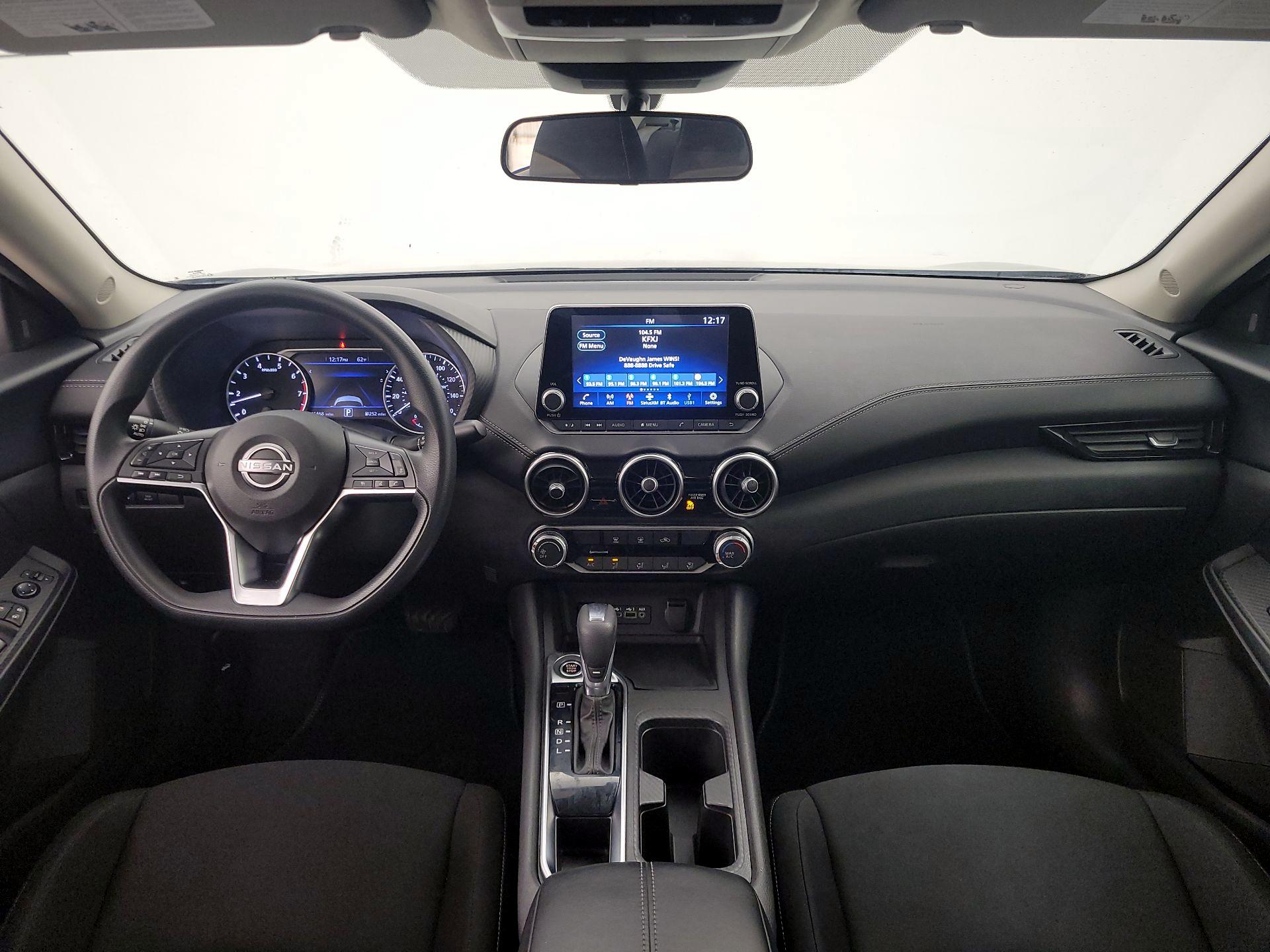 Thumbnail: 2024 Nissan Sentra - 9