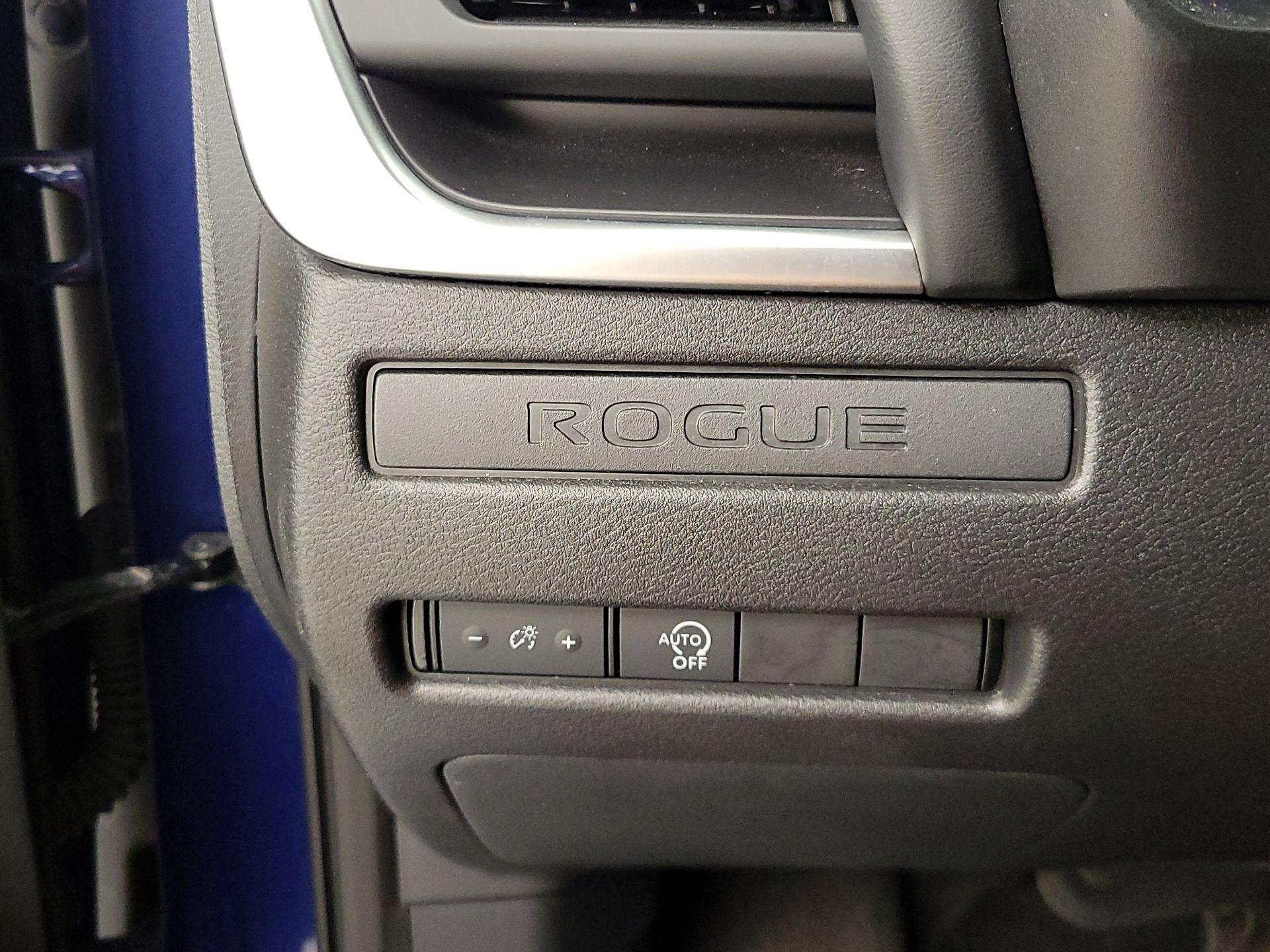 Thumbnail: 2023 Nissan Rogue - 13