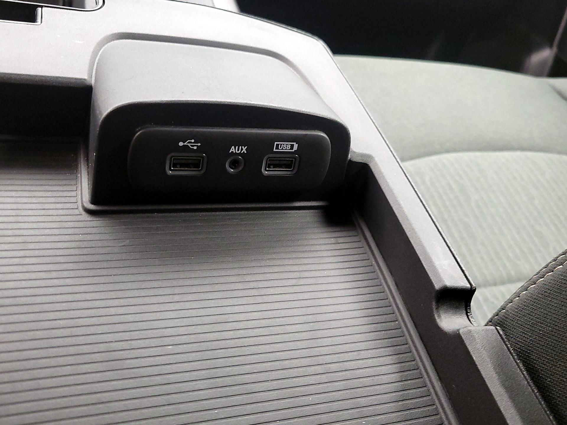 Thumbnail: 2023 RAM 1500 Classic - 18