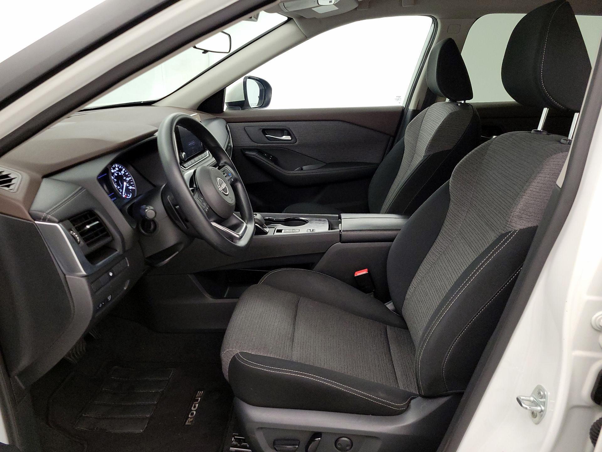 Thumbnail: 2023 Nissan Rogue - 11