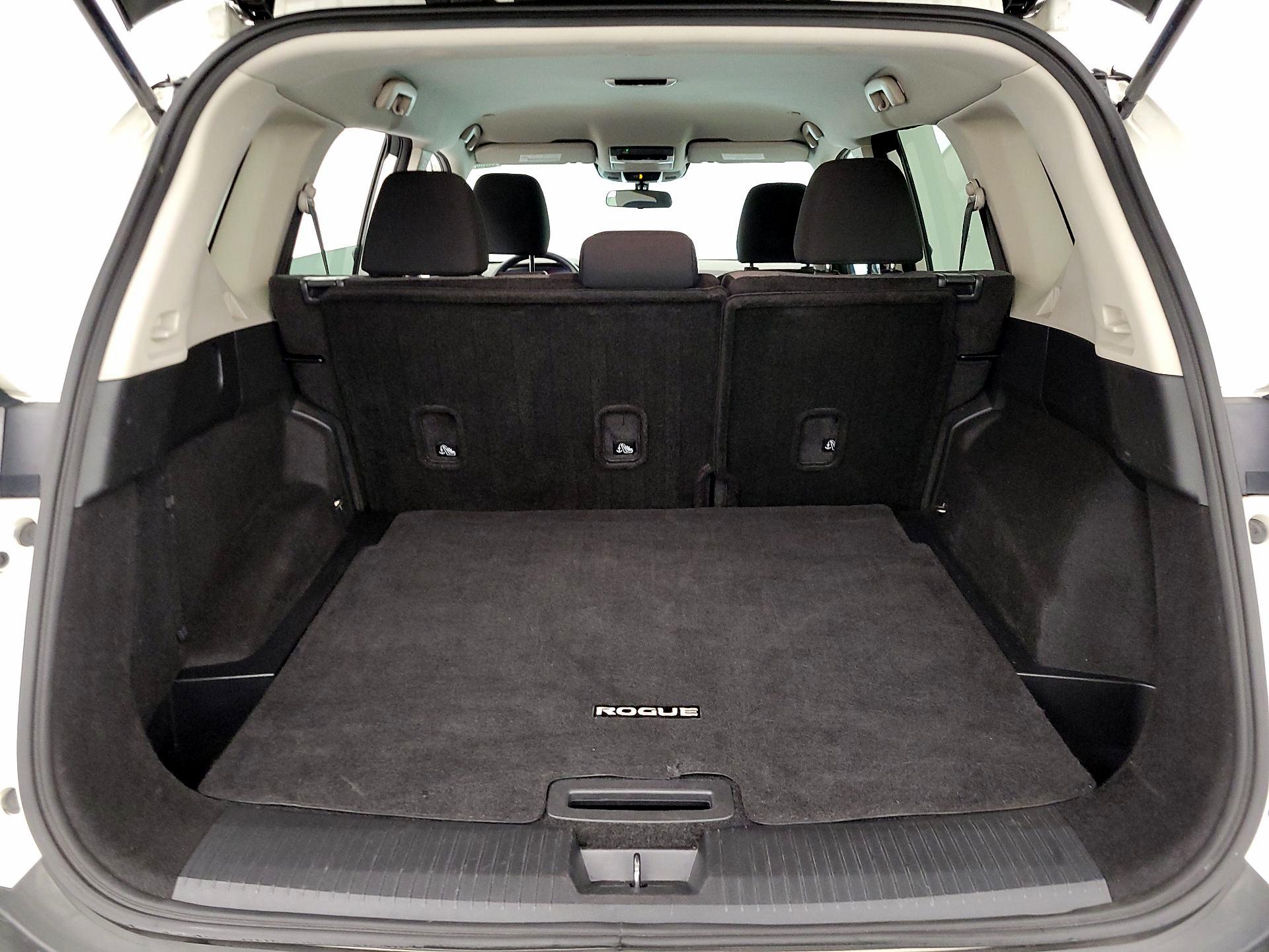 Thumbnail: 2023 Nissan Rogue - 20