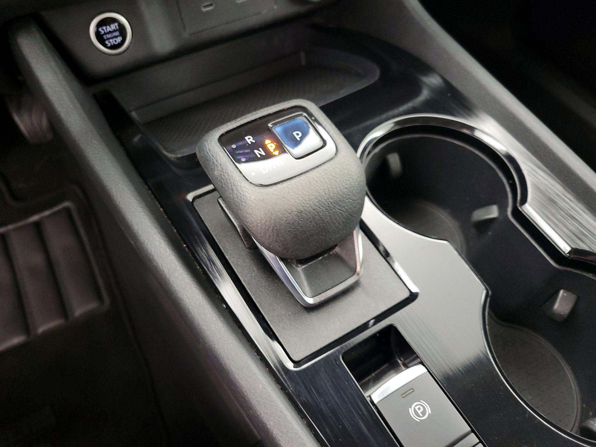 Thumbnail: 2021 Nissan Rogue - 17