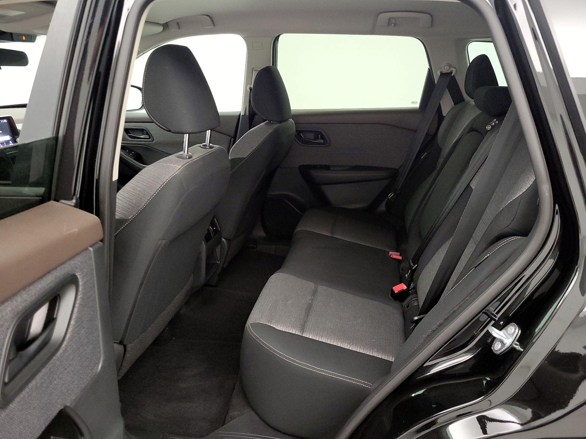 Thumbnail: 2021 Nissan Rogue - 19