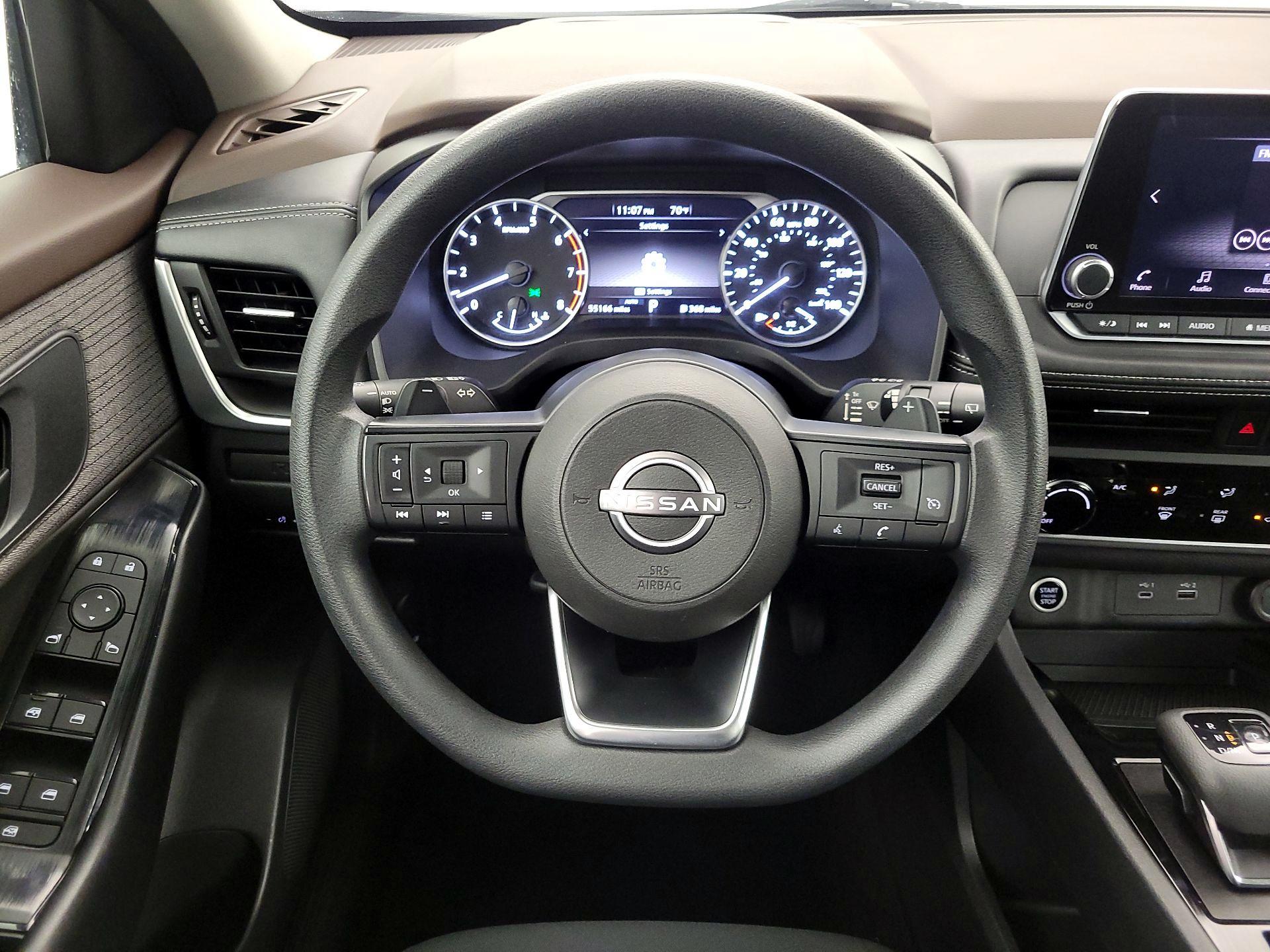 Thumbnail: 2023 Nissan Rogue - 10