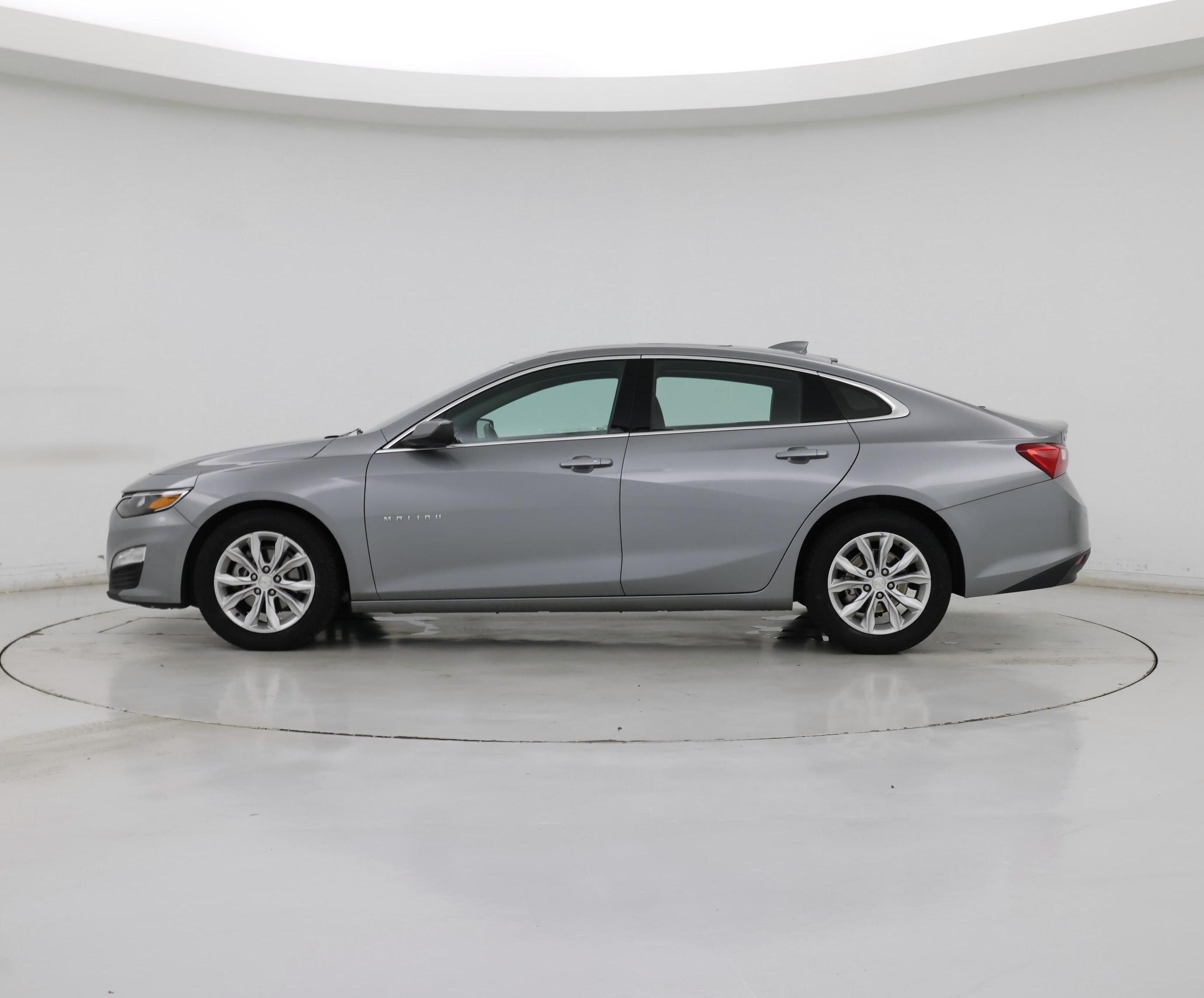 Thumbnail: 2024 Chevrolet Malibu - 3