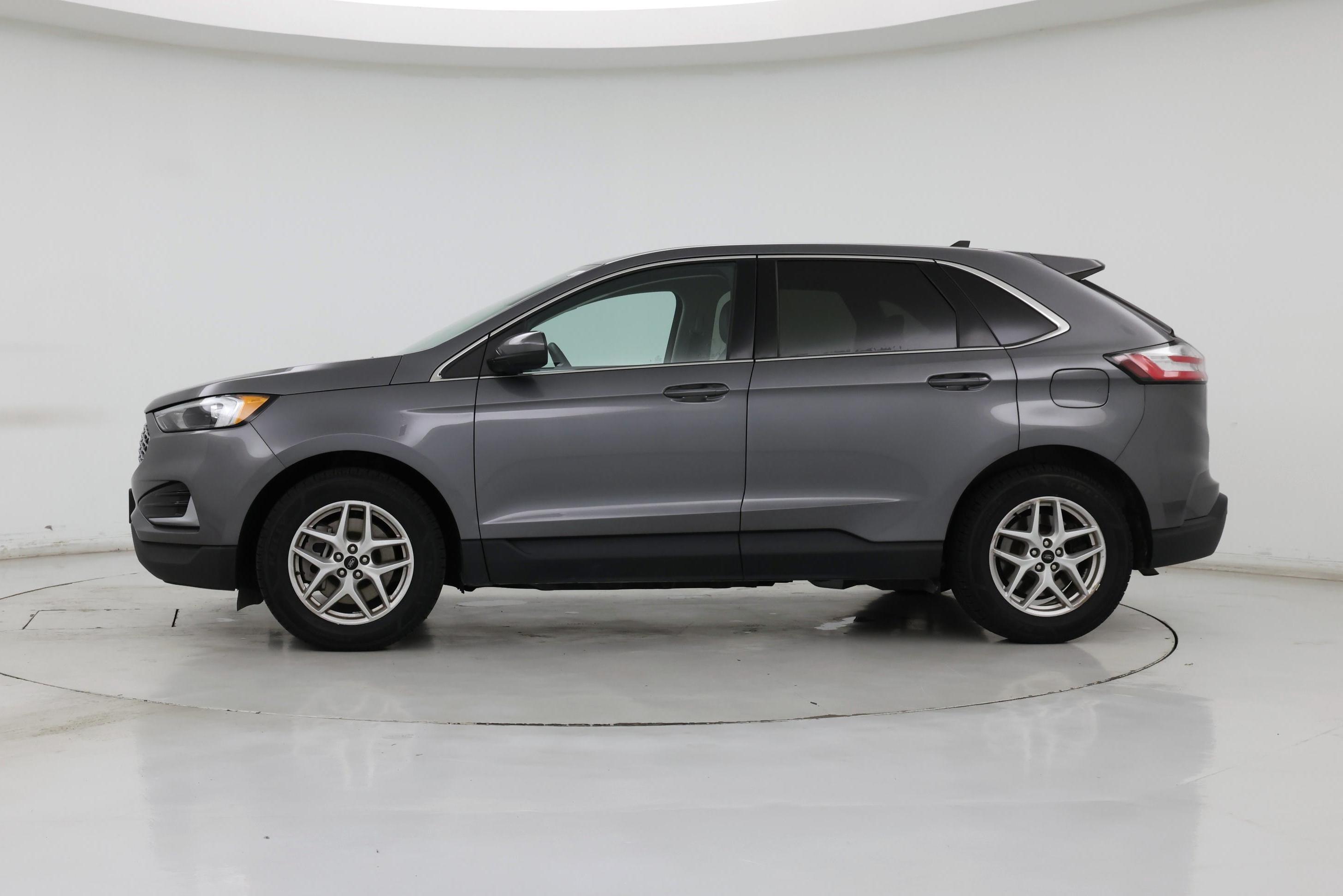 Thumbnail: 2024 Ford Edge - 3