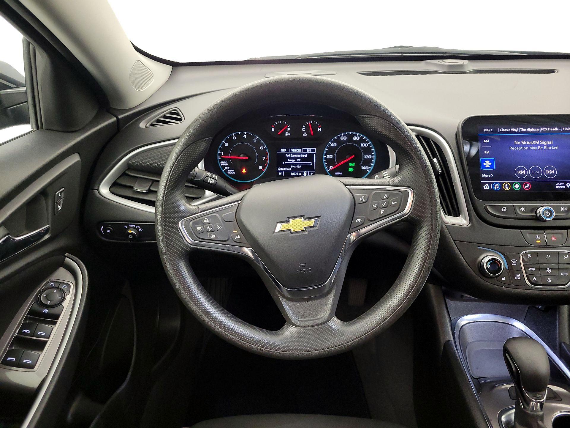 Thumbnail: 2023 Chevrolet Malibu - 10