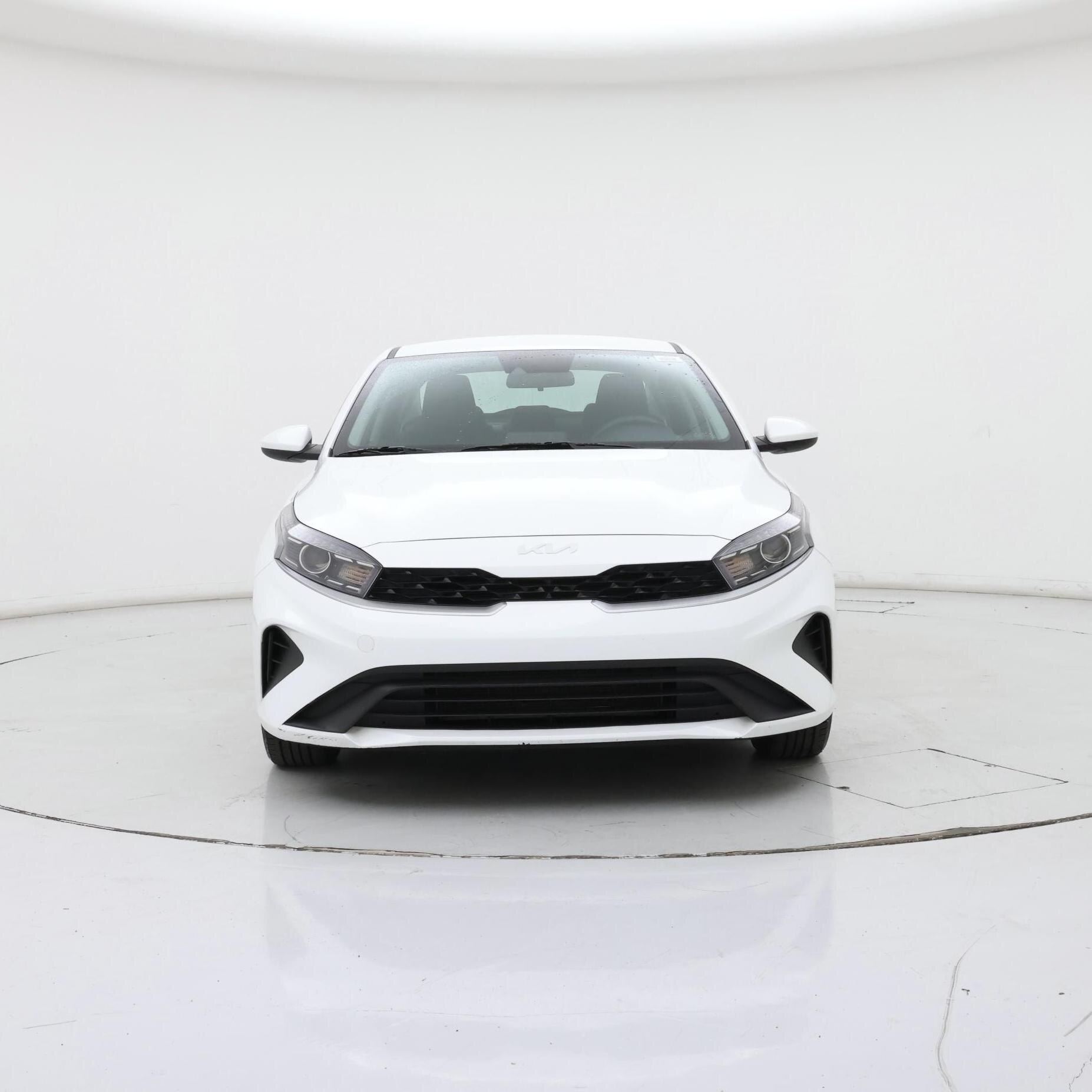 Thumbnail: 2023 Kia Forte - 5