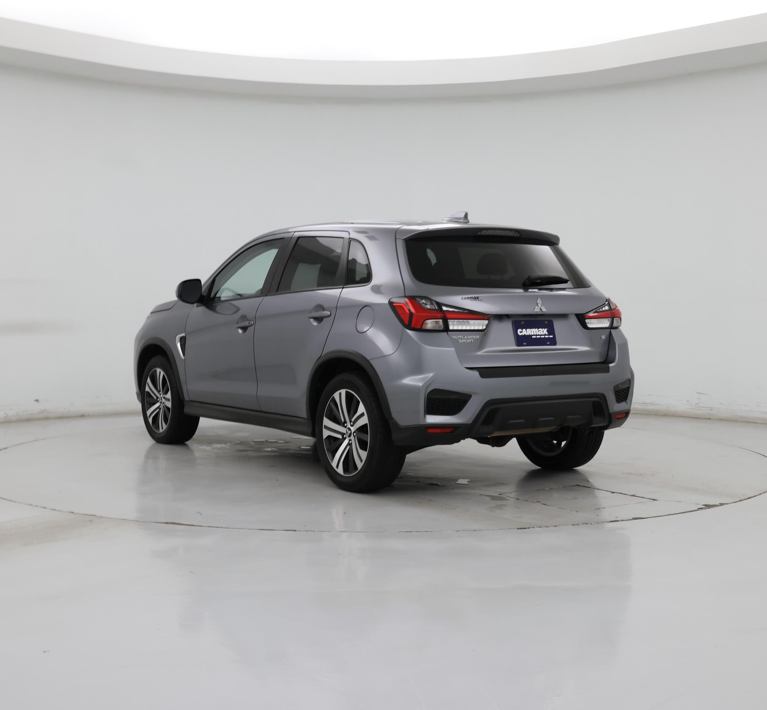 Thumbnail: 2023 Mitsubishi Outlander Sport - 2