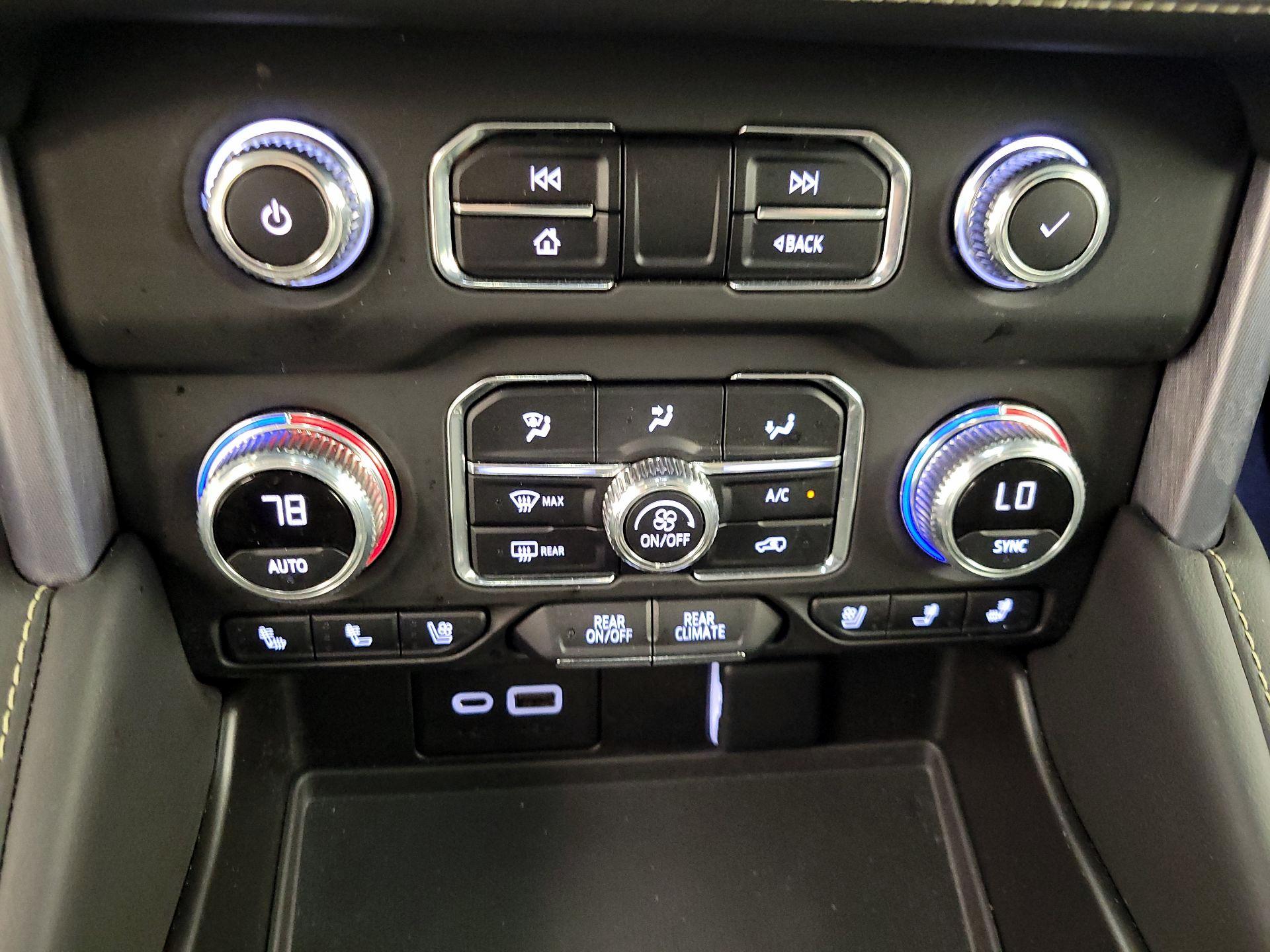 Thumbnail: 2023 GMC Yukon - 16