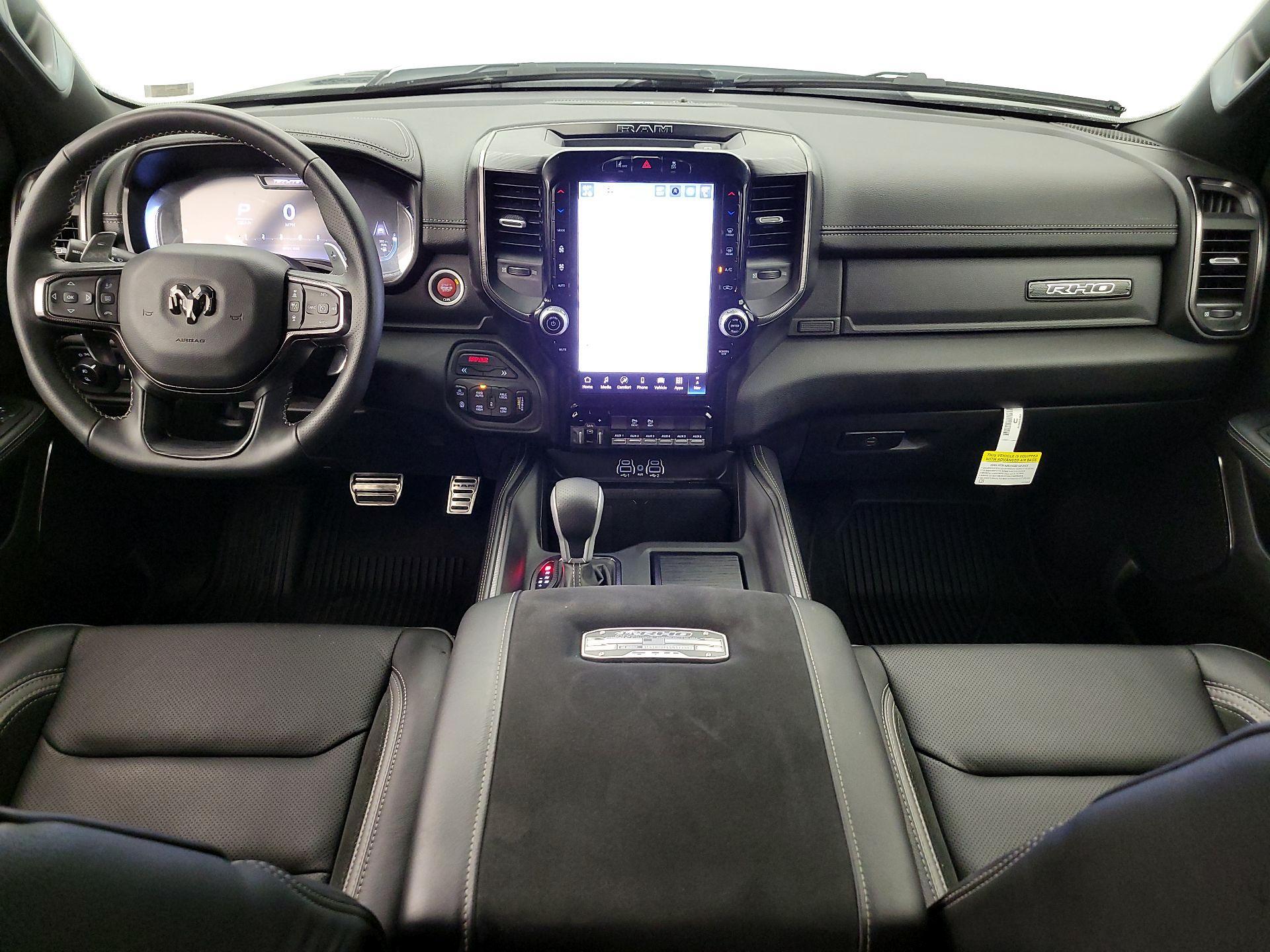Thumbnail: 2025 RAM 1500 - 9