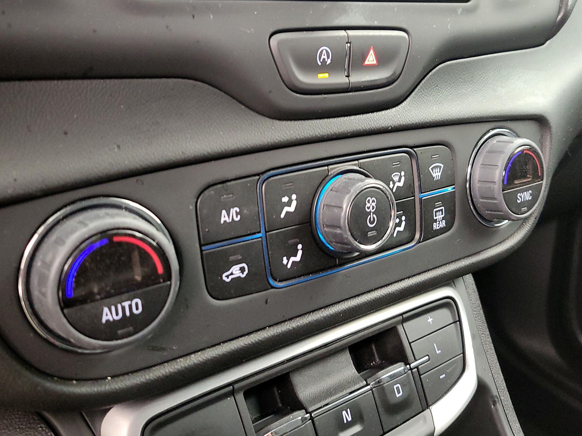 Thumbnail: 2024 GMC Terrain - 16