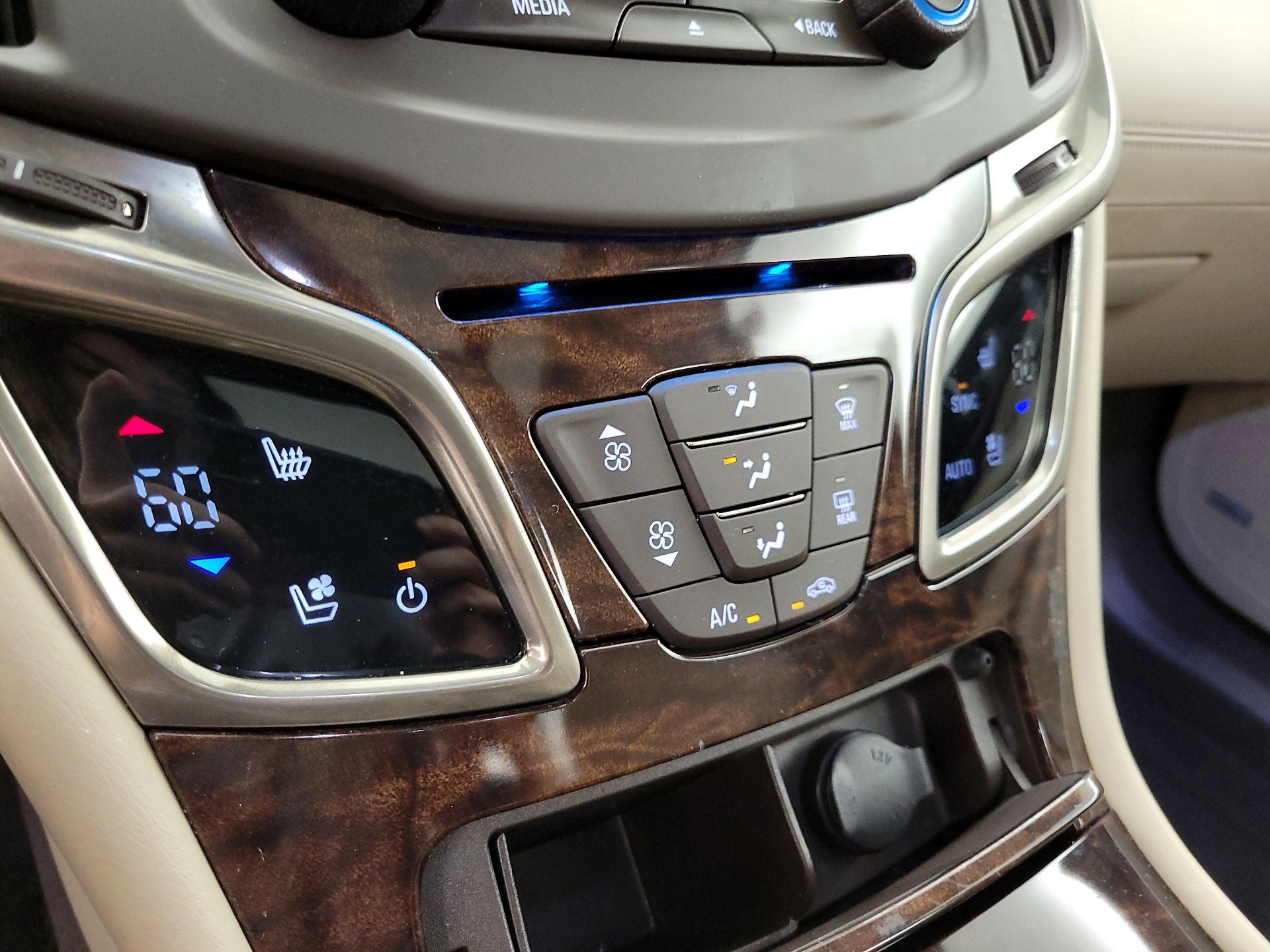 Thumbnail: 2015 Buick LaCrosse - 16