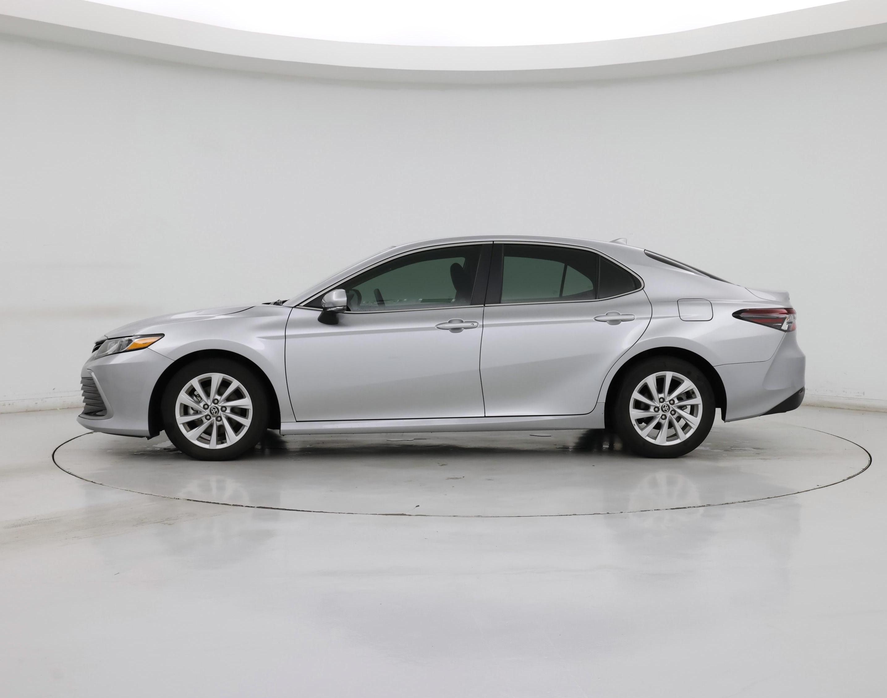 Thumbnail: 2024 Toyota Camry - 3