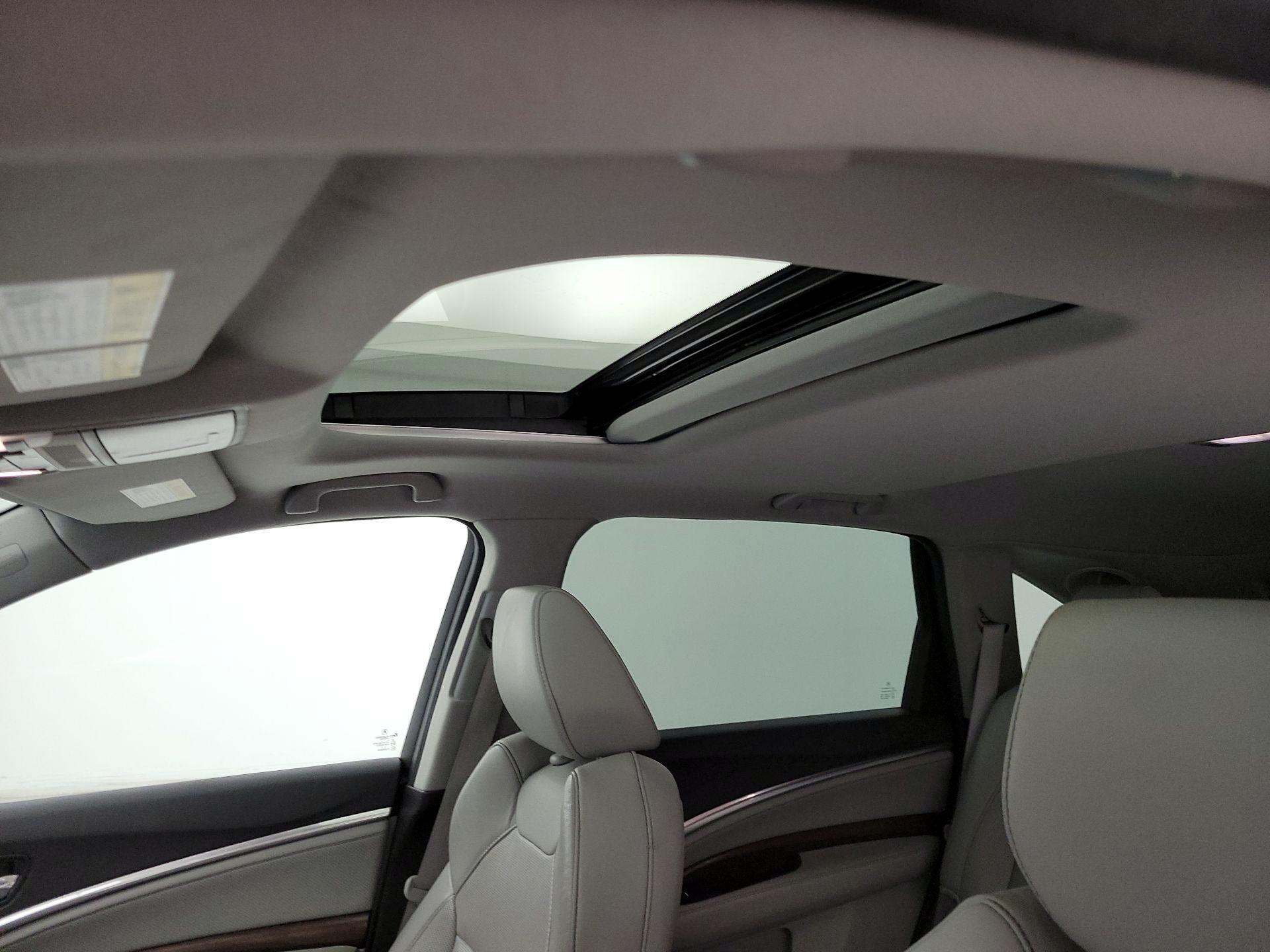 Thumbnail: 2020 Acura MDX - 20