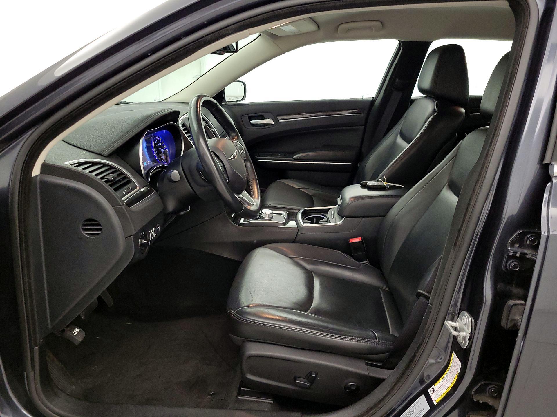 Thumbnail: 2016 Chrysler 300 - 11