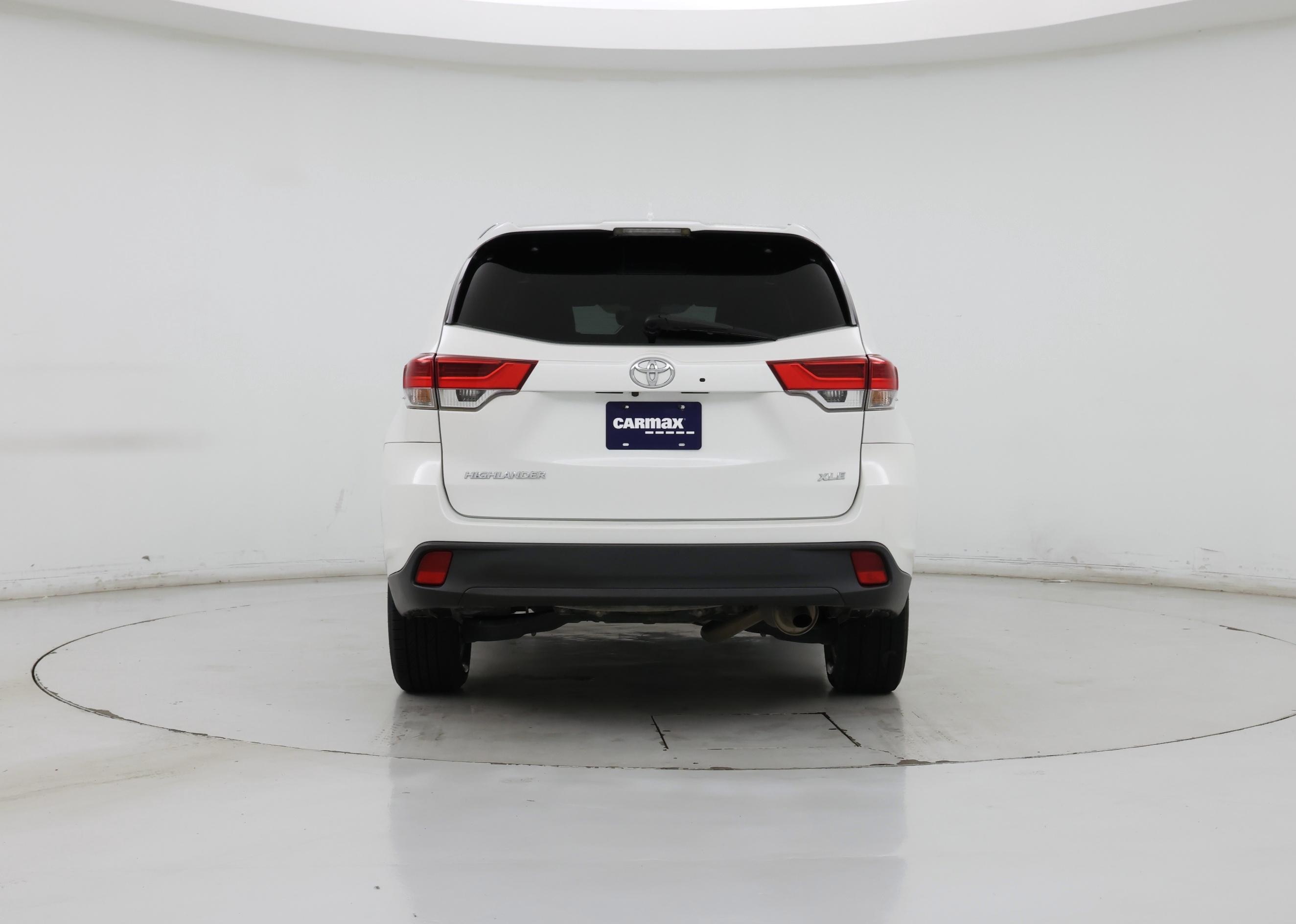 Thumbnail: 2019 Toyota Highlander - 6