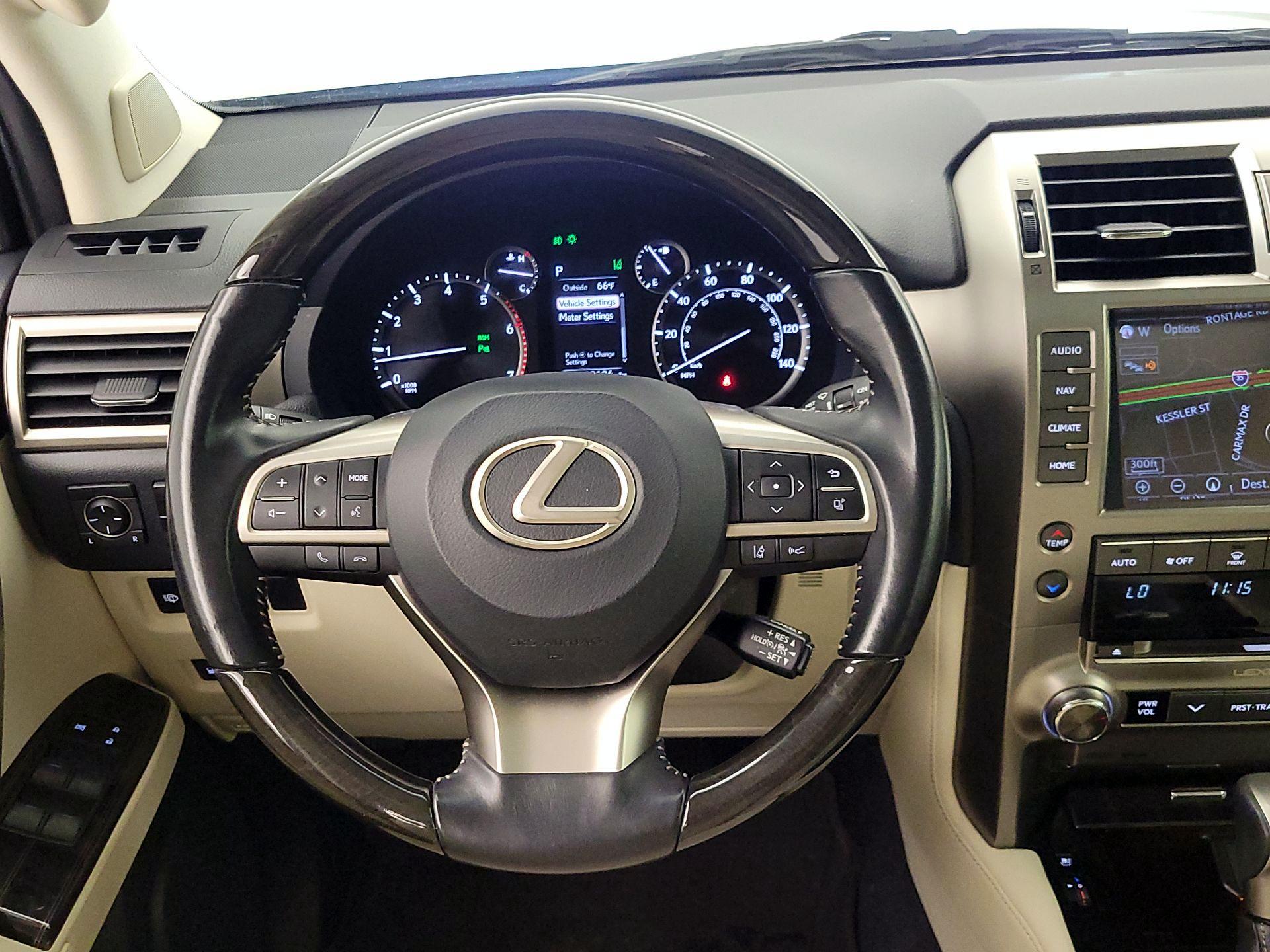 Thumbnail: 2020 Lexus GX - 10