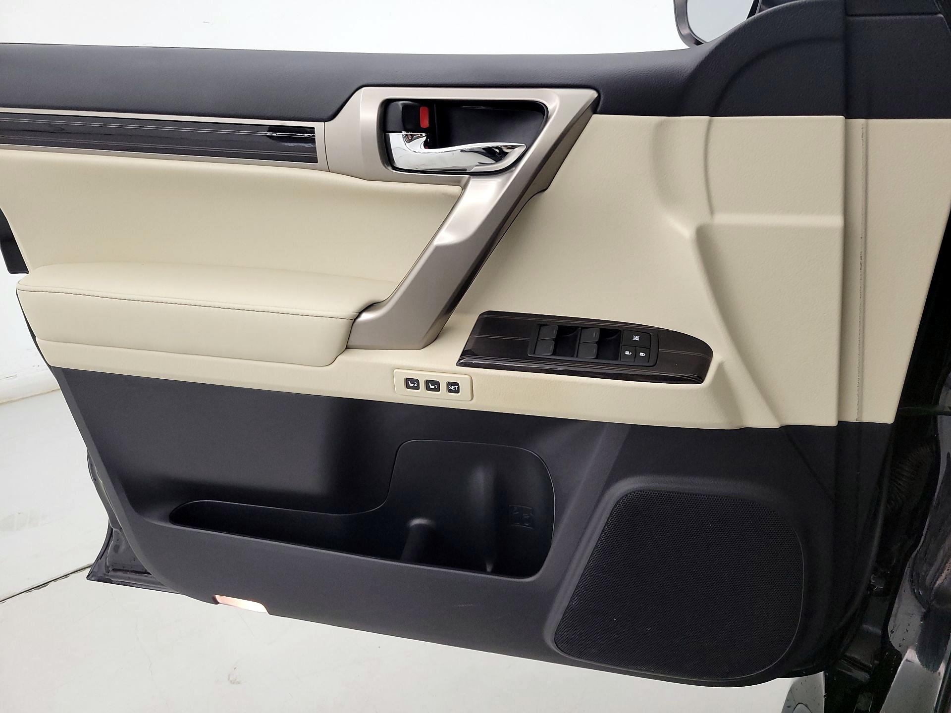 Thumbnail: 2020 Lexus GX - 12