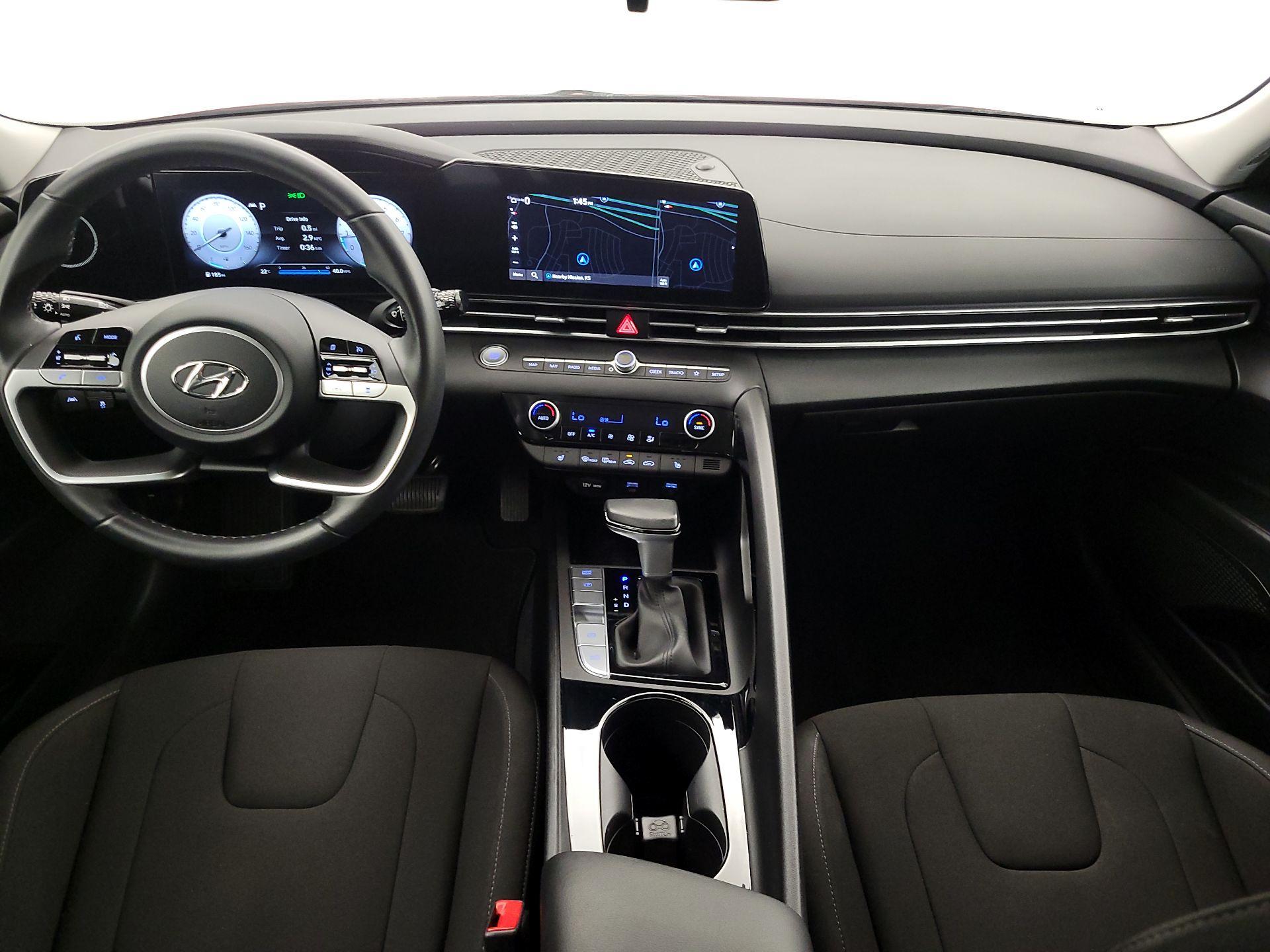 Thumbnail: 2023 Hyundai Elantra - 9