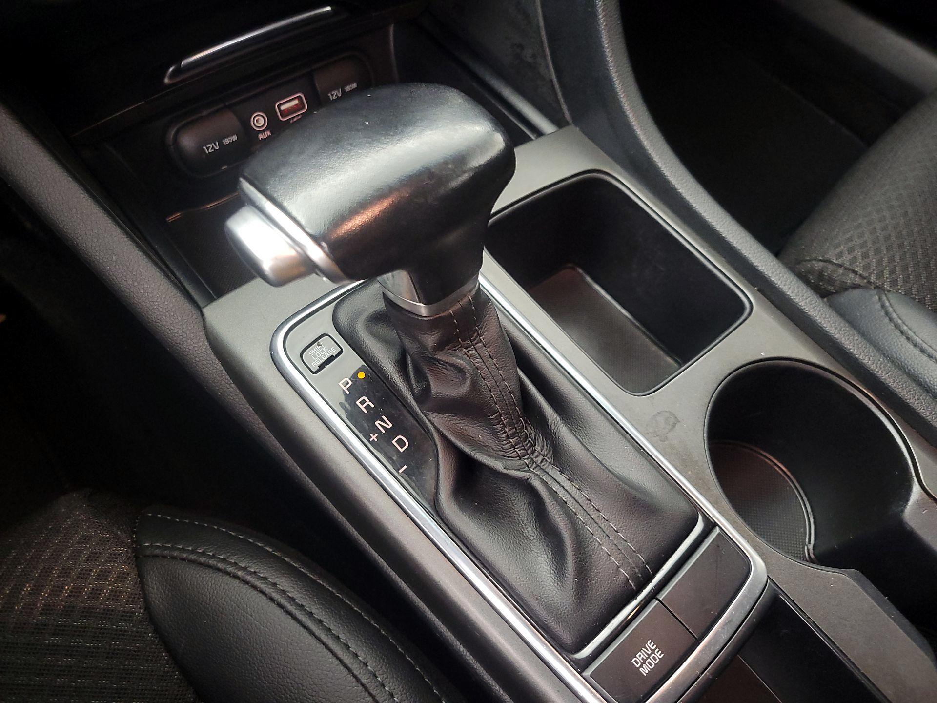 Thumbnail: 2018 Kia Optima - 17