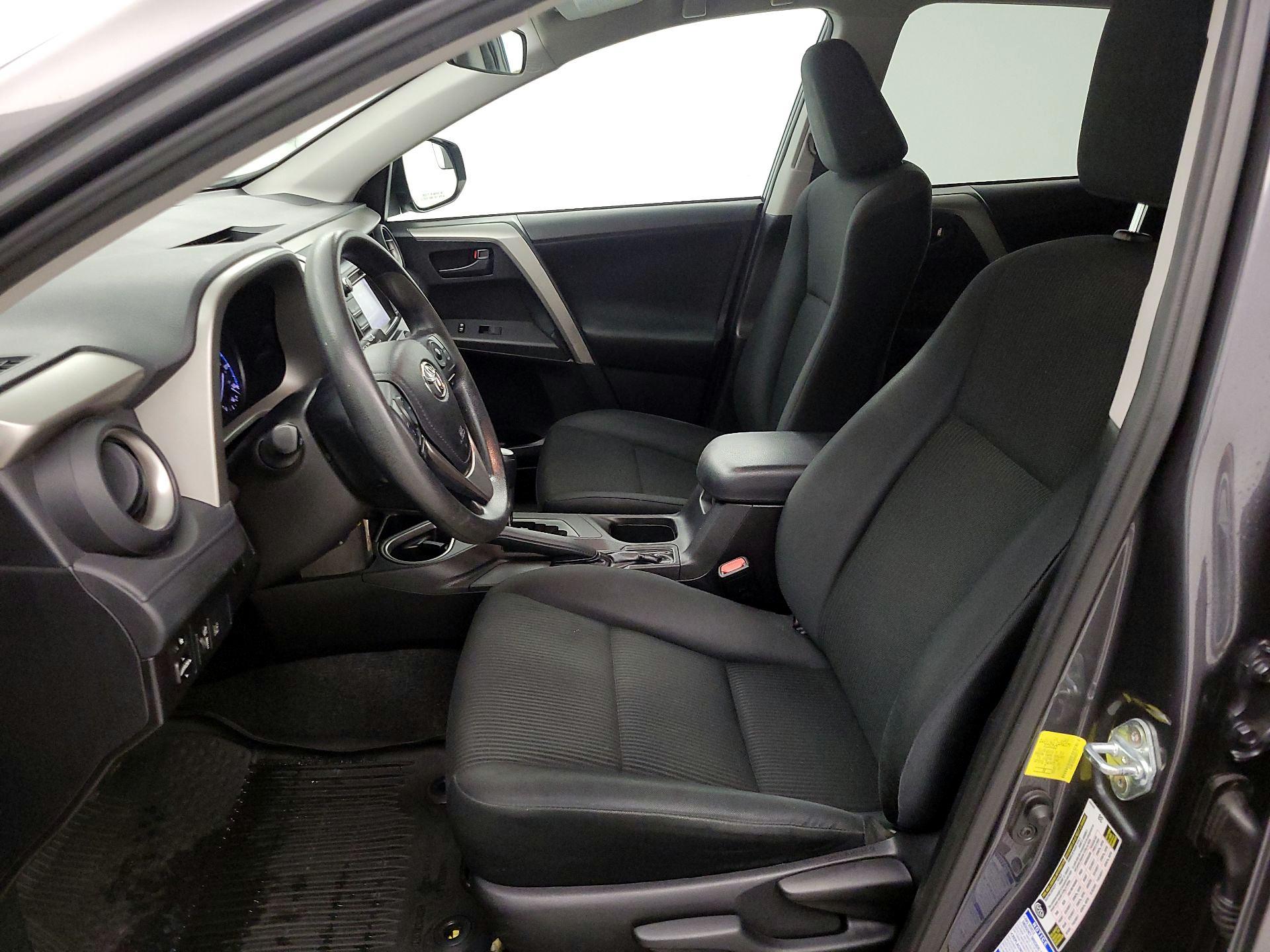 Thumbnail: 2017 Toyota RAV4 - 11