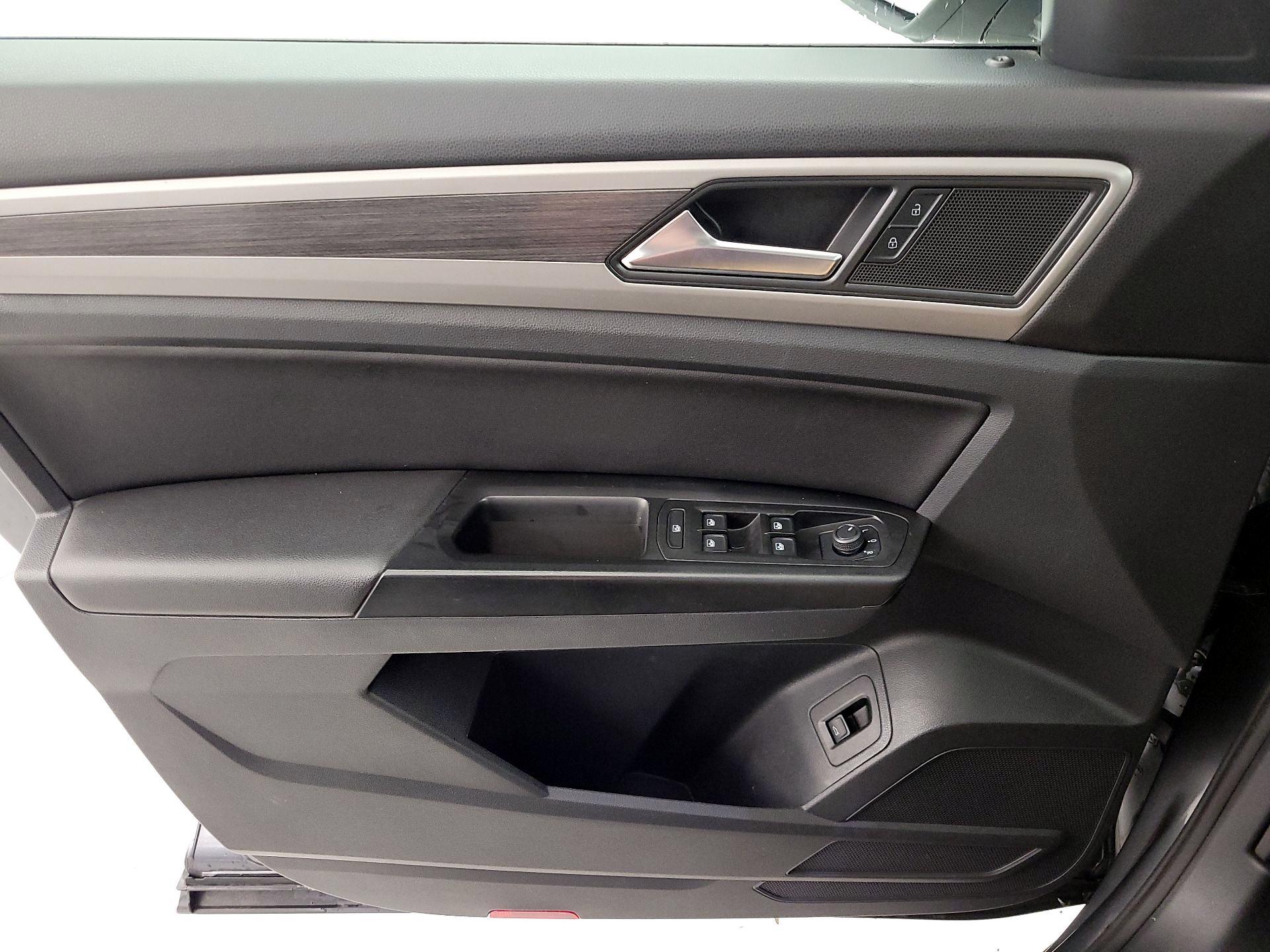 Thumbnail: 2021 Volkswagen Atlas - 12
