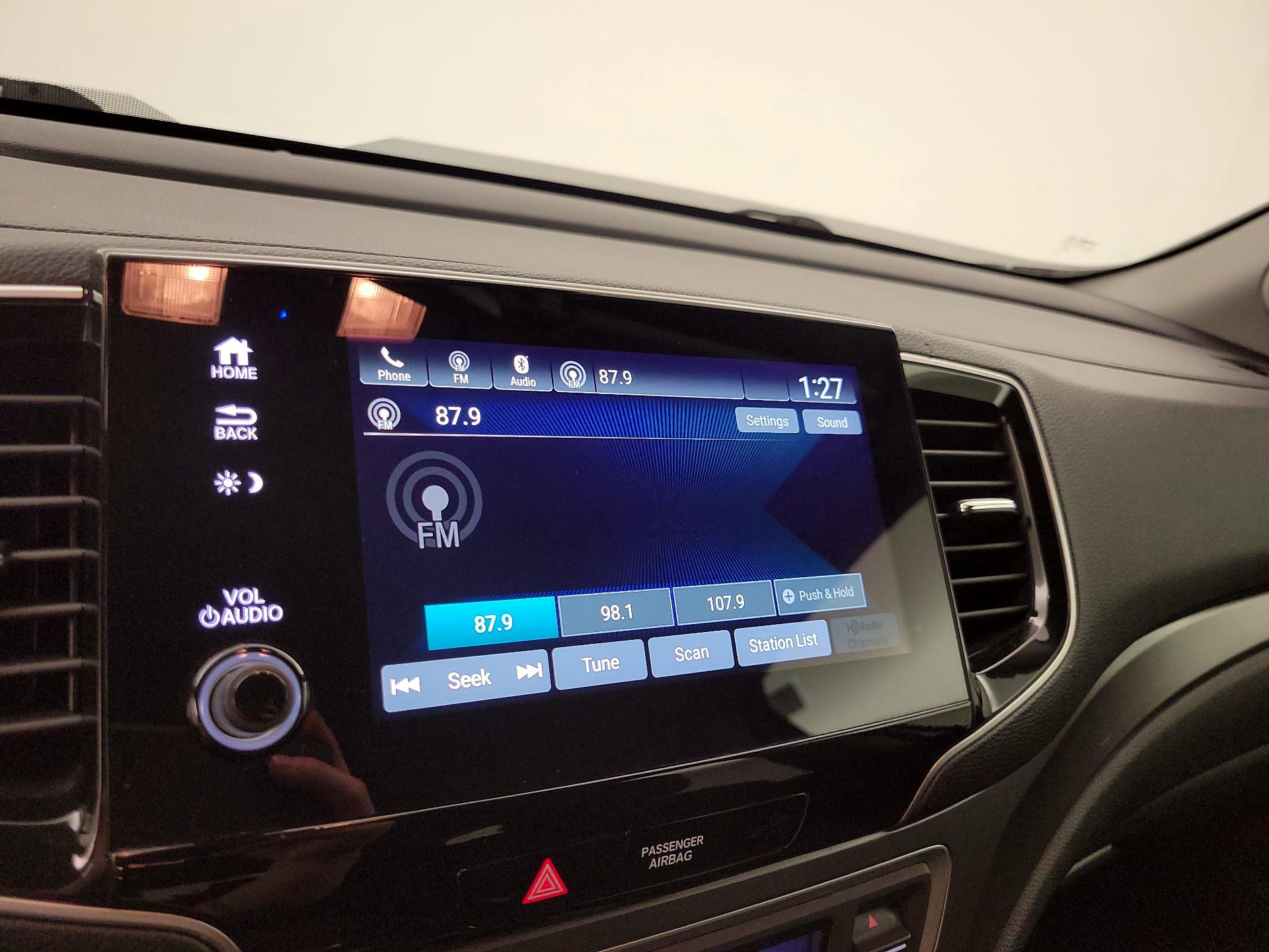 Thumbnail: 2019 Honda Pilot - 15