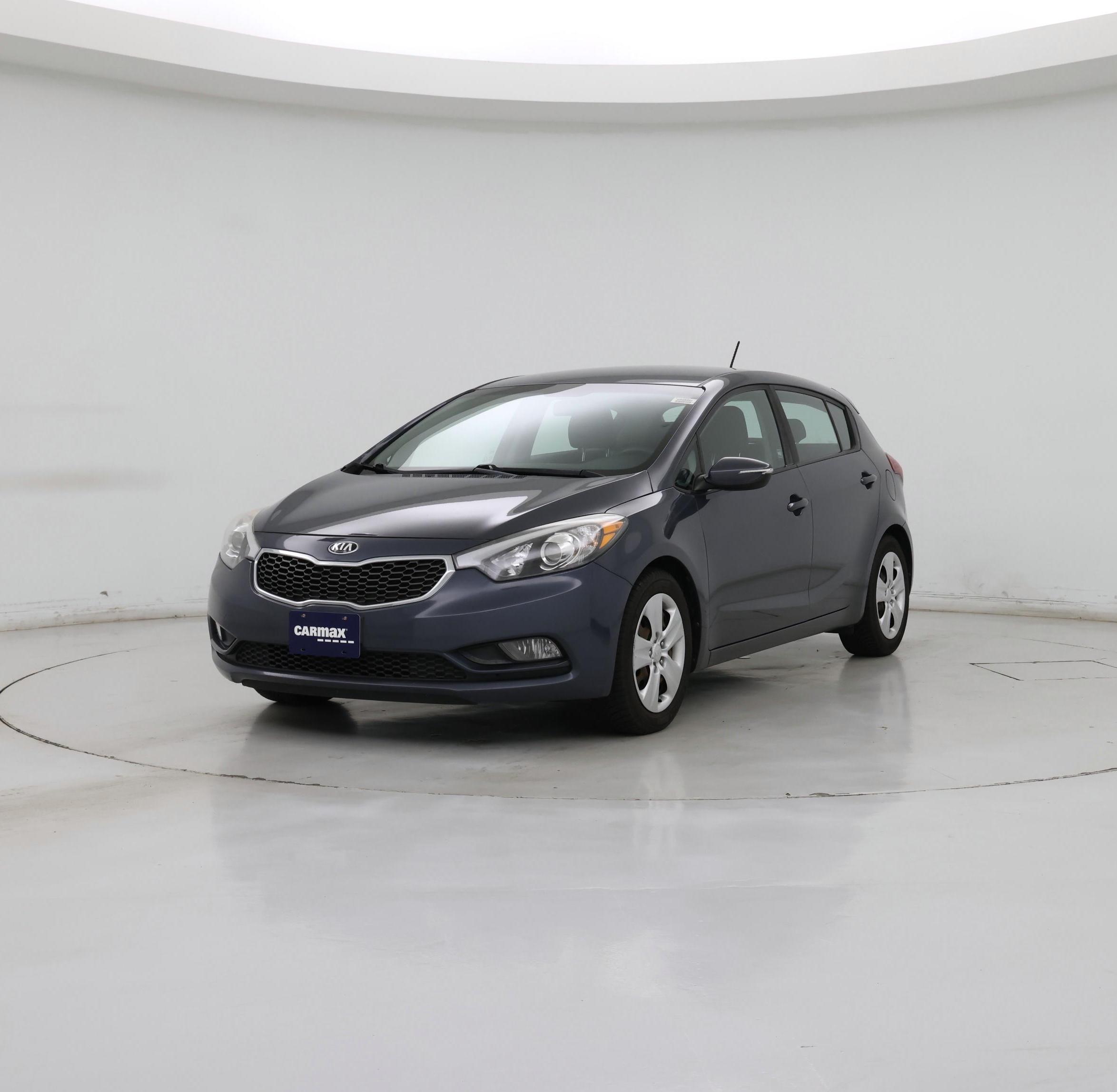 Thumbnail: 2016 Kia Forte - 4