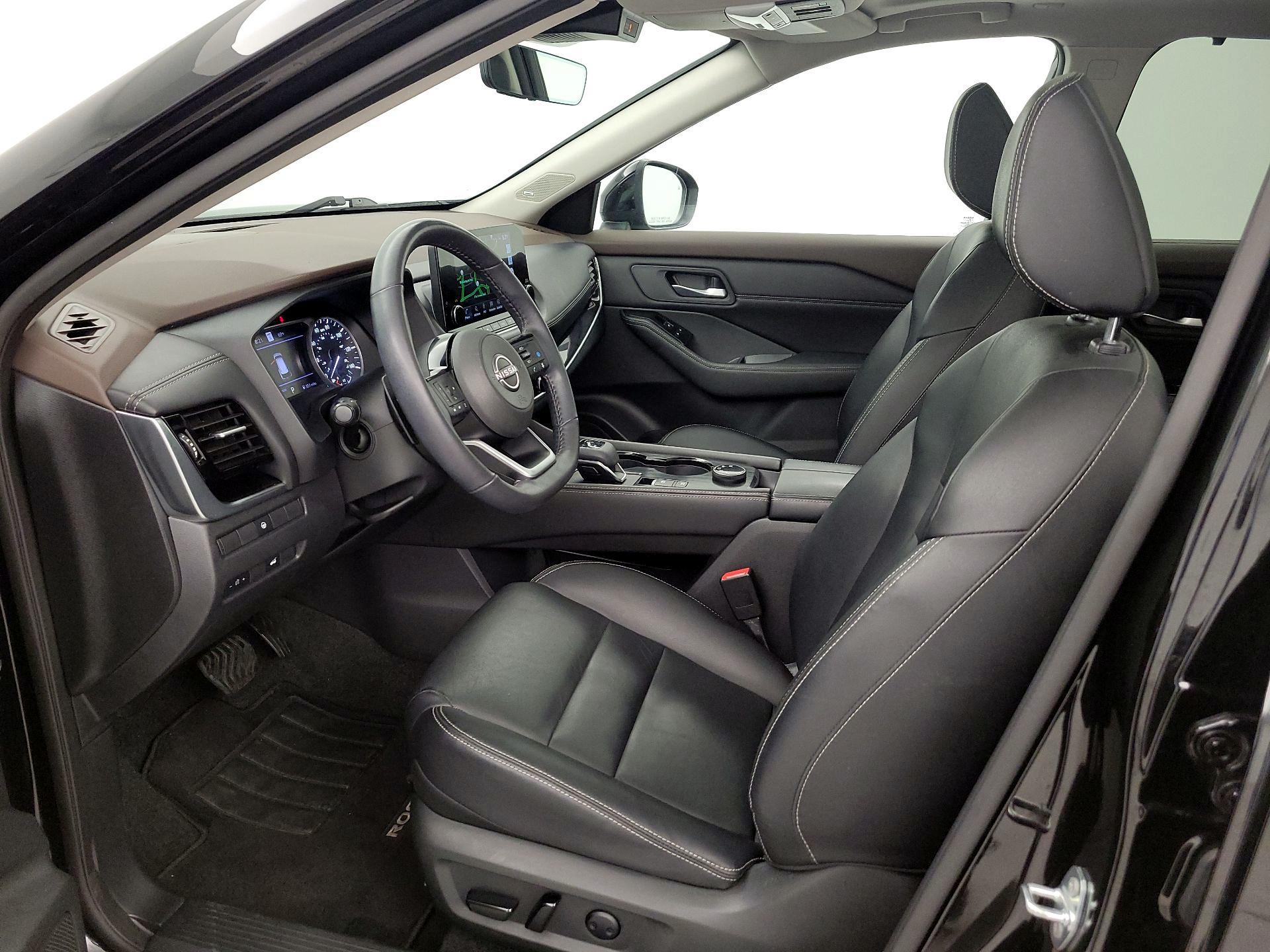 Thumbnail: 2022 Nissan Rogue - 11