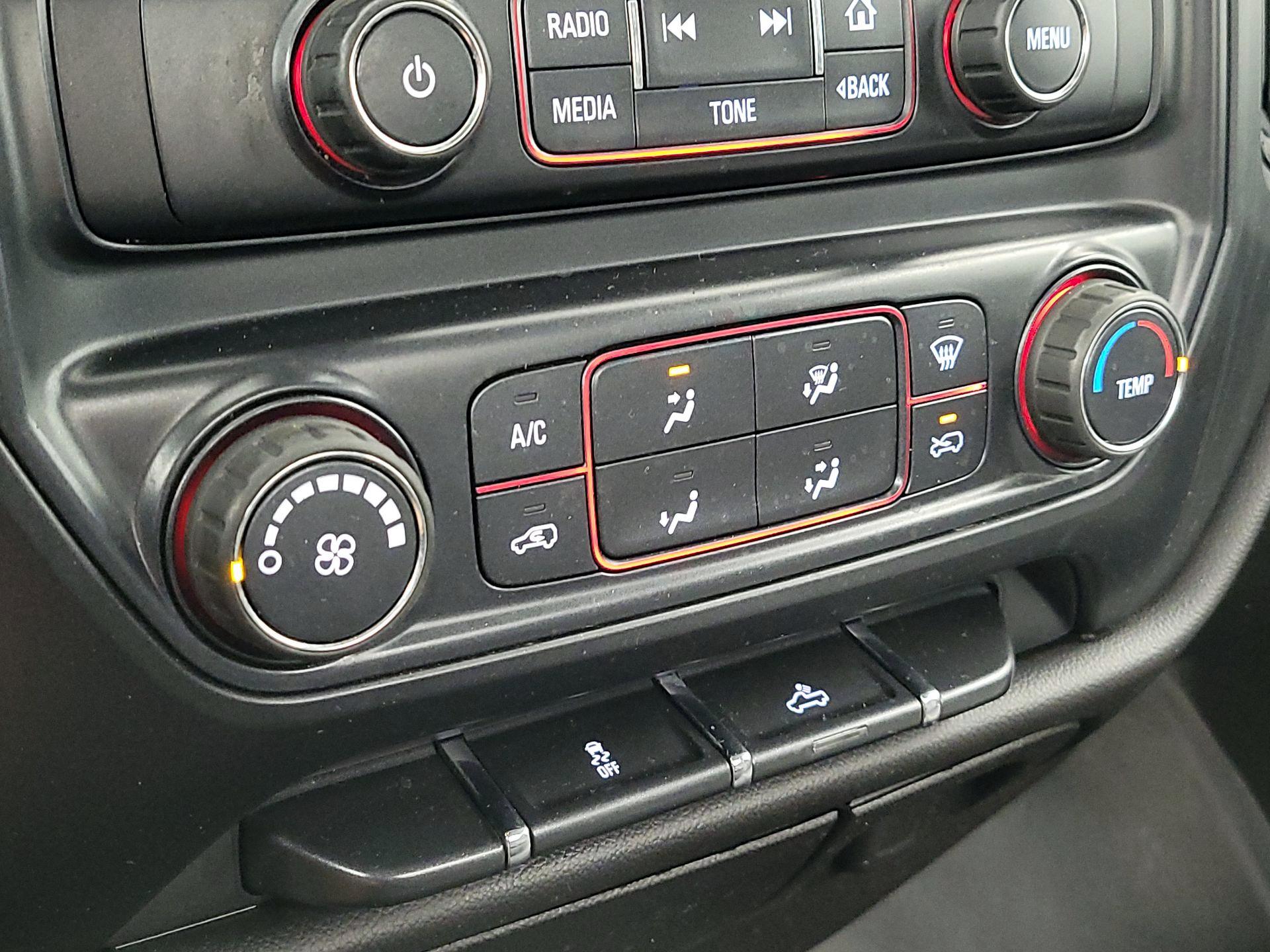 Thumbnail: 2016 GMC Sierra 1500 - 15