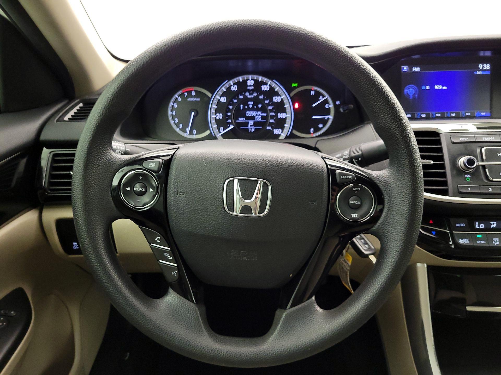 Thumbnail: 2017 Honda Accord - 10