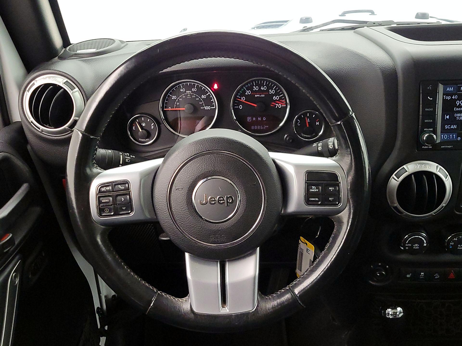 Thumbnail: 2016 Jeep Wrangler - 10