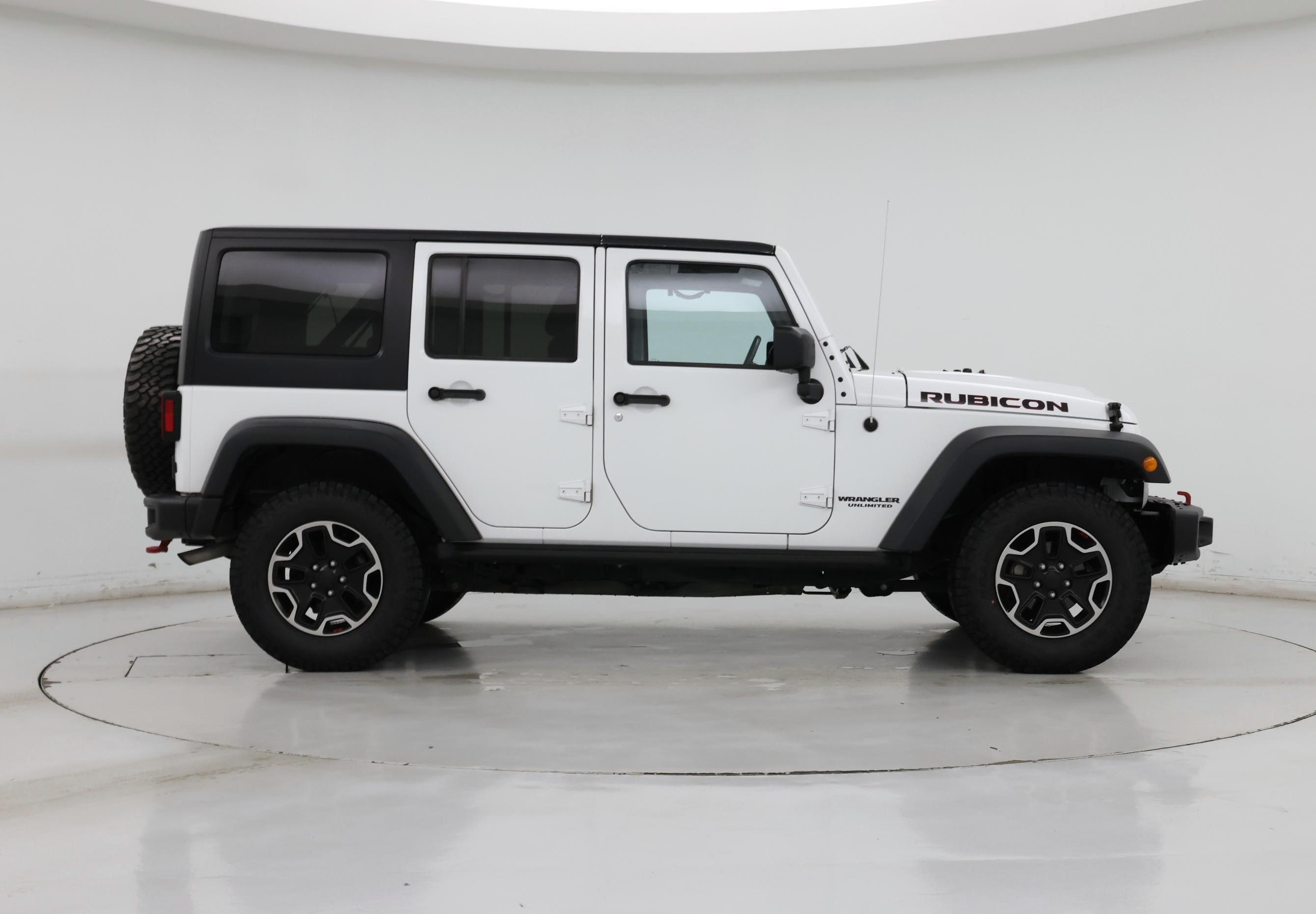 Thumbnail: 2016 Jeep Wrangler - 7