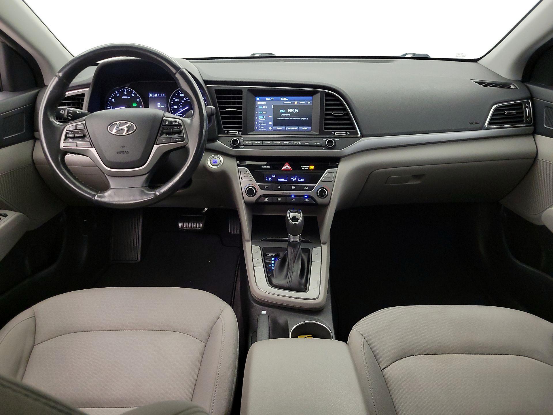 Thumbnail: 2018 Hyundai Elantra - 9