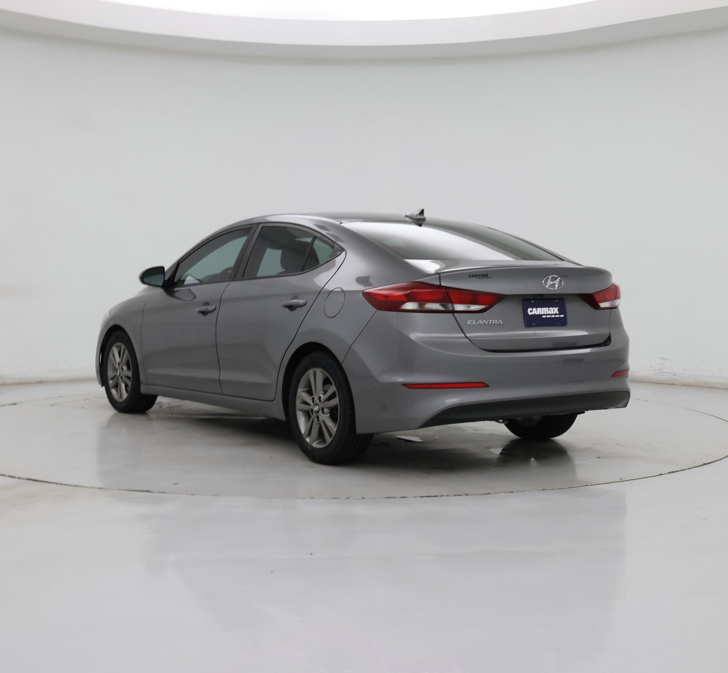 Thumbnail: 2018 Hyundai Elantra - 2