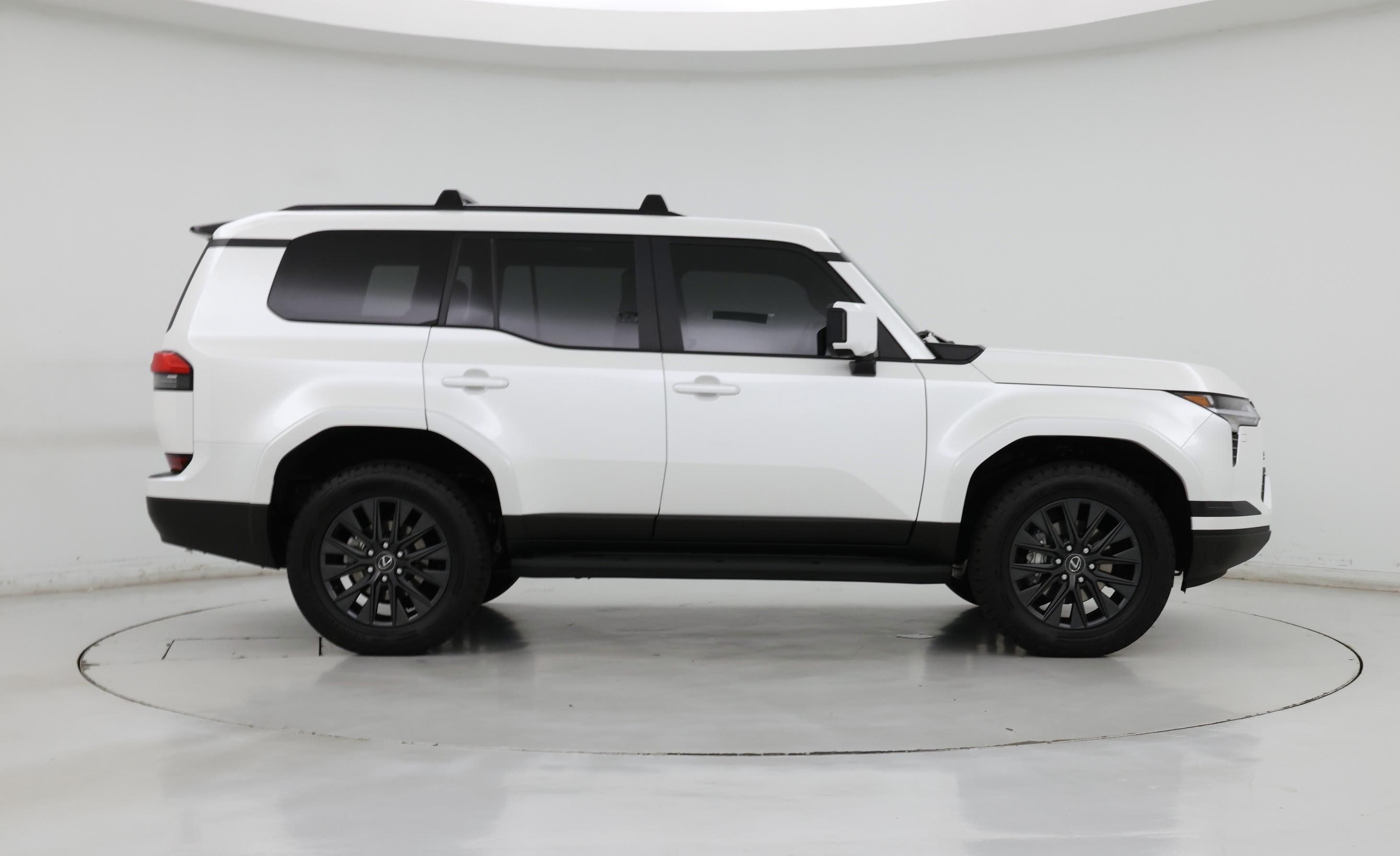 Thumbnail: 2024 Lexus GX - 7