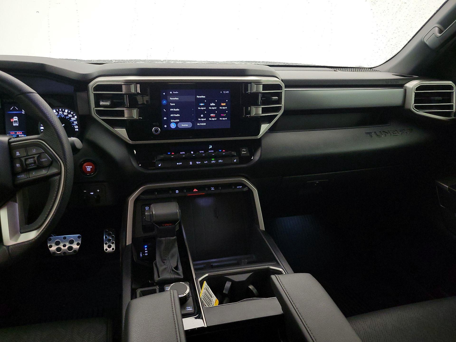 Thumbnail: 2025 Toyota Tundra - 9